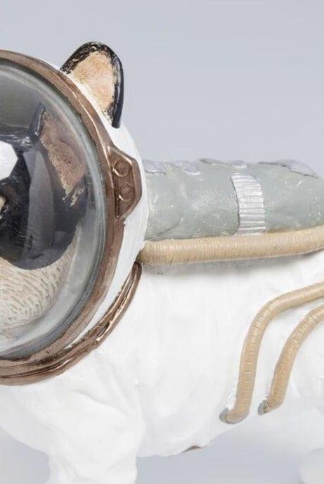 Figurka BULLDOG IN SPACE biały - Image 4