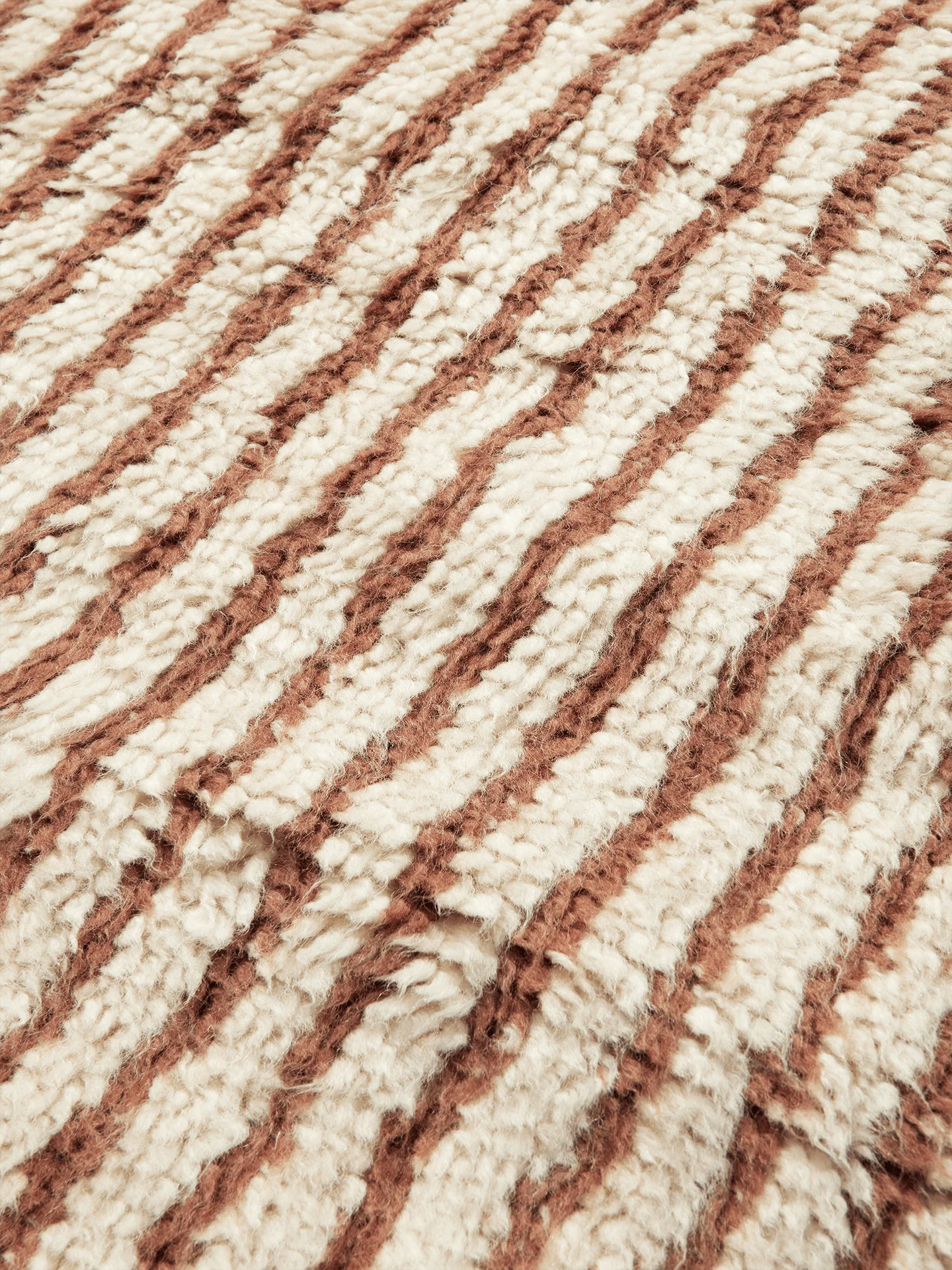 Dywan z długm włosiem KAMI KNOTTED rdzawy brąz z beżowym - Image 3