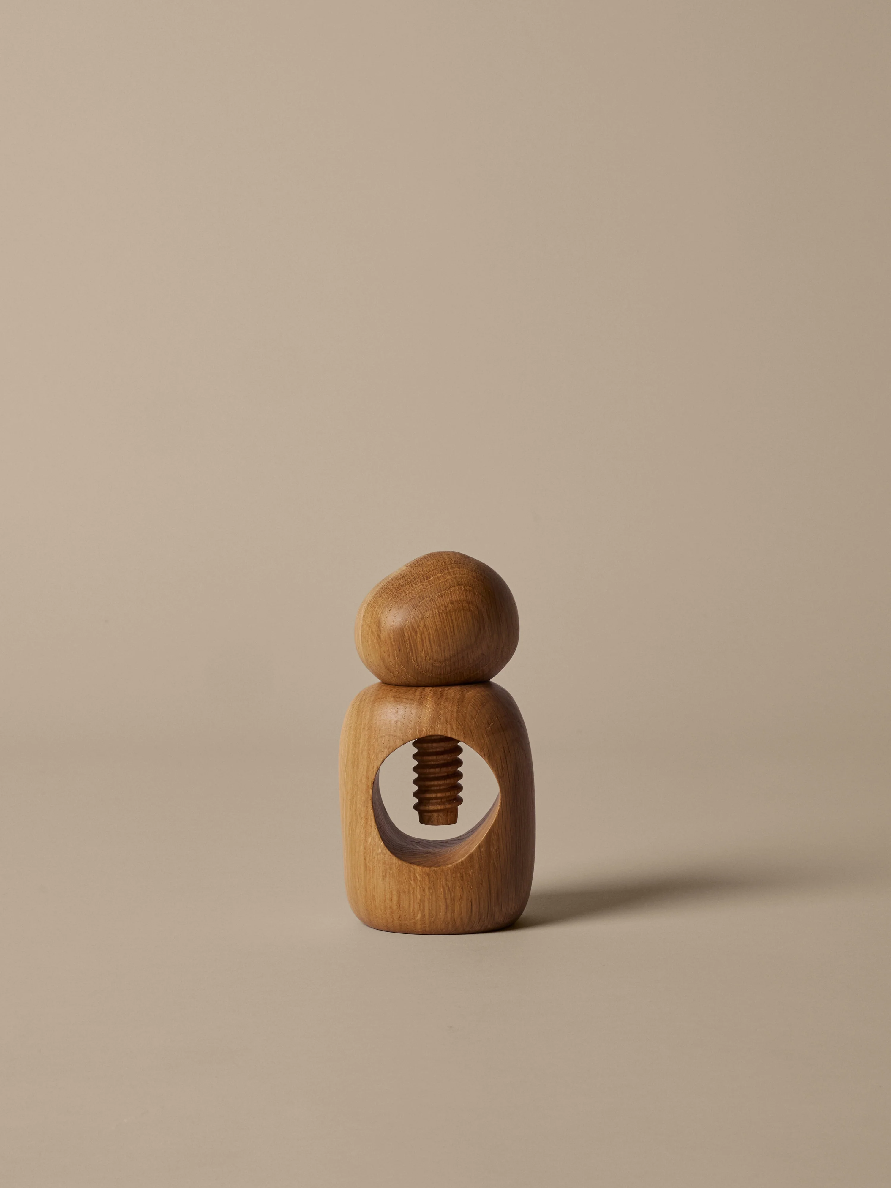 Dziadek do orzechów CAIRN drewno dębowe - Image 3