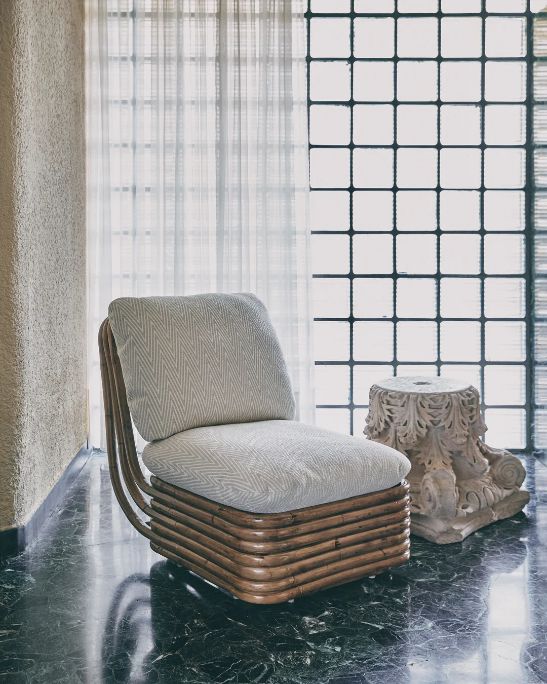 Fotel BOHEMIAN 72 tapicerowany z rattanową podstawą - Image 10