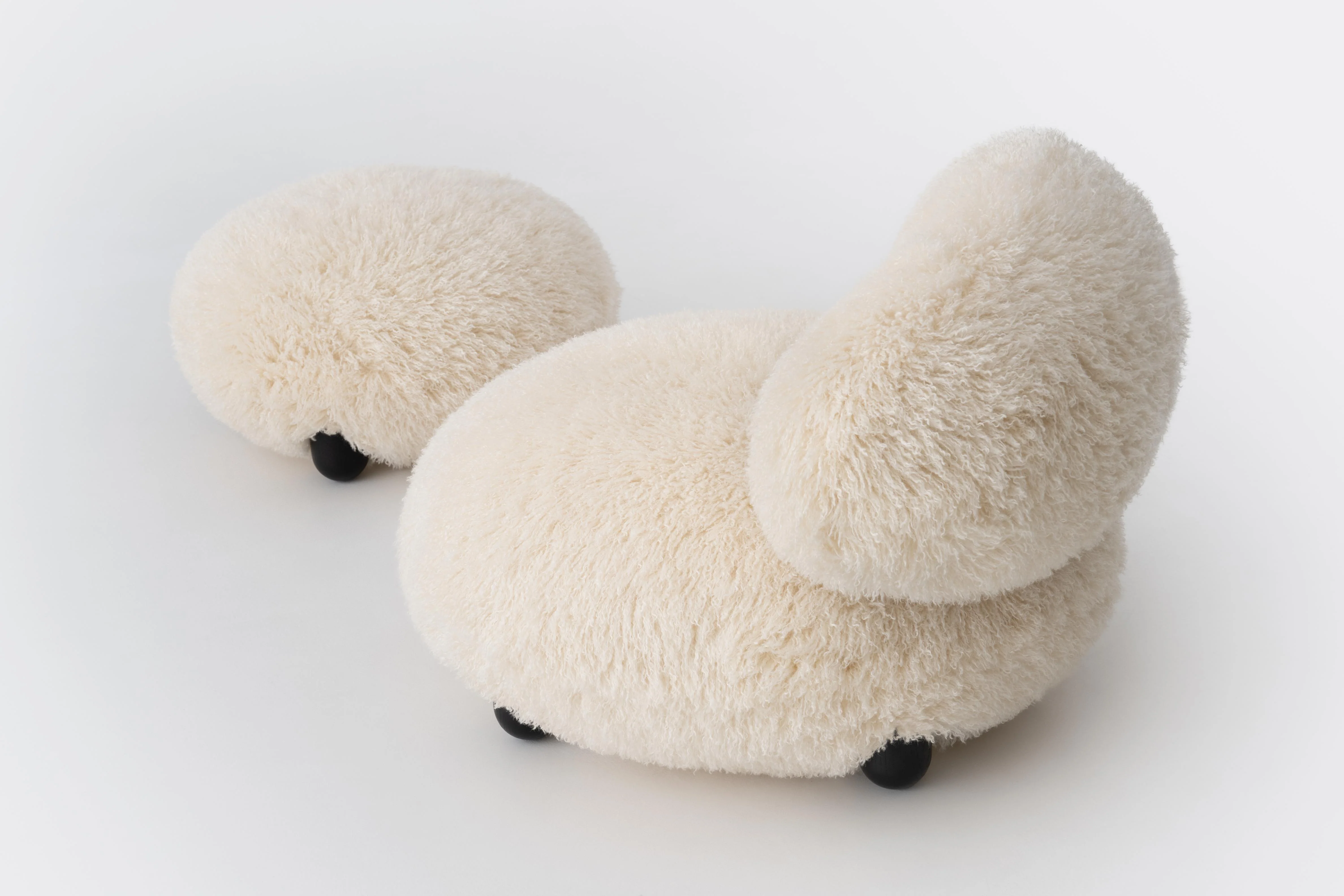 Fotel FLOCK - FLUFFY EDITION sztuczne futerko z drewnianą podstawą - Image 11