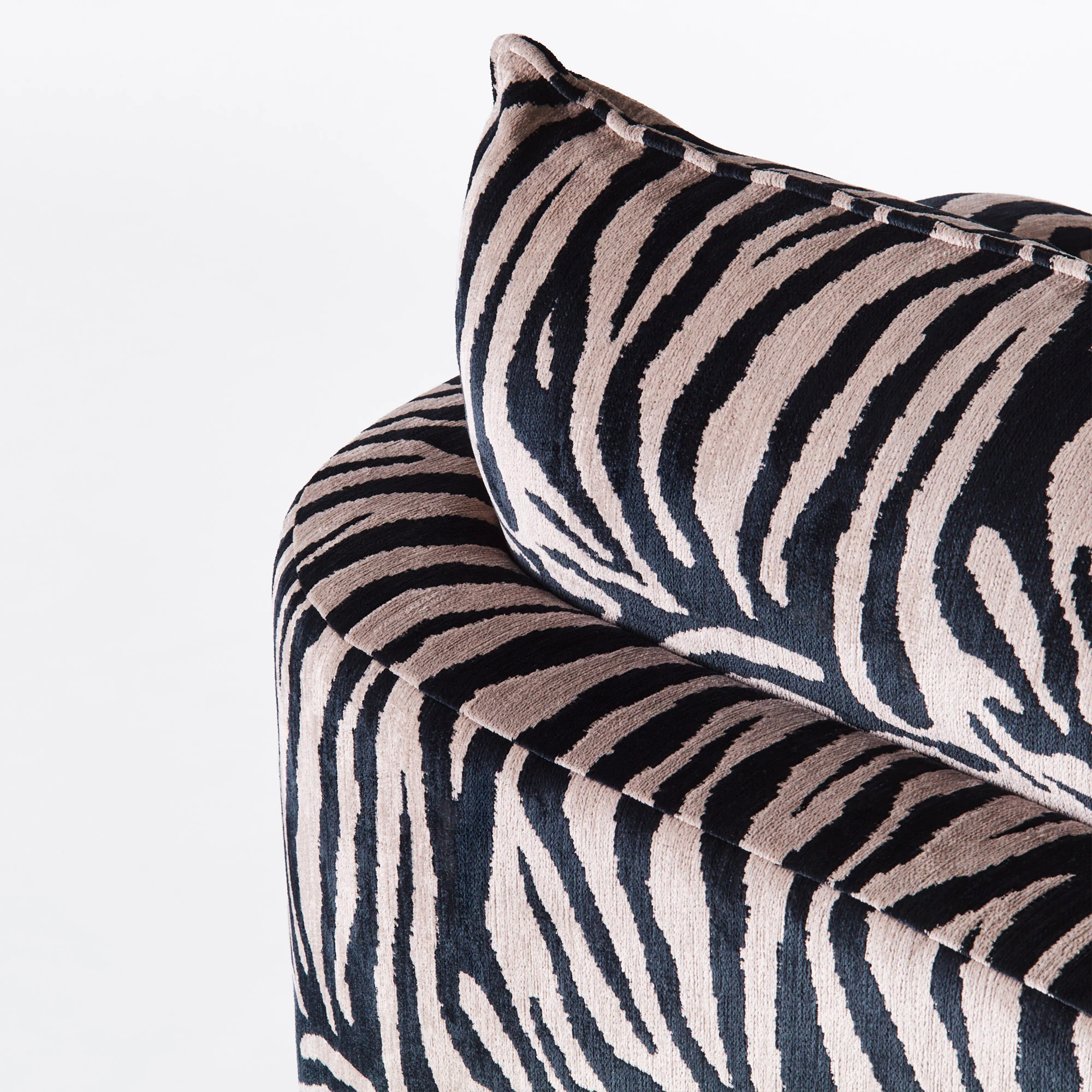 Fotel MILES LOVESEAT zebra - Image 6