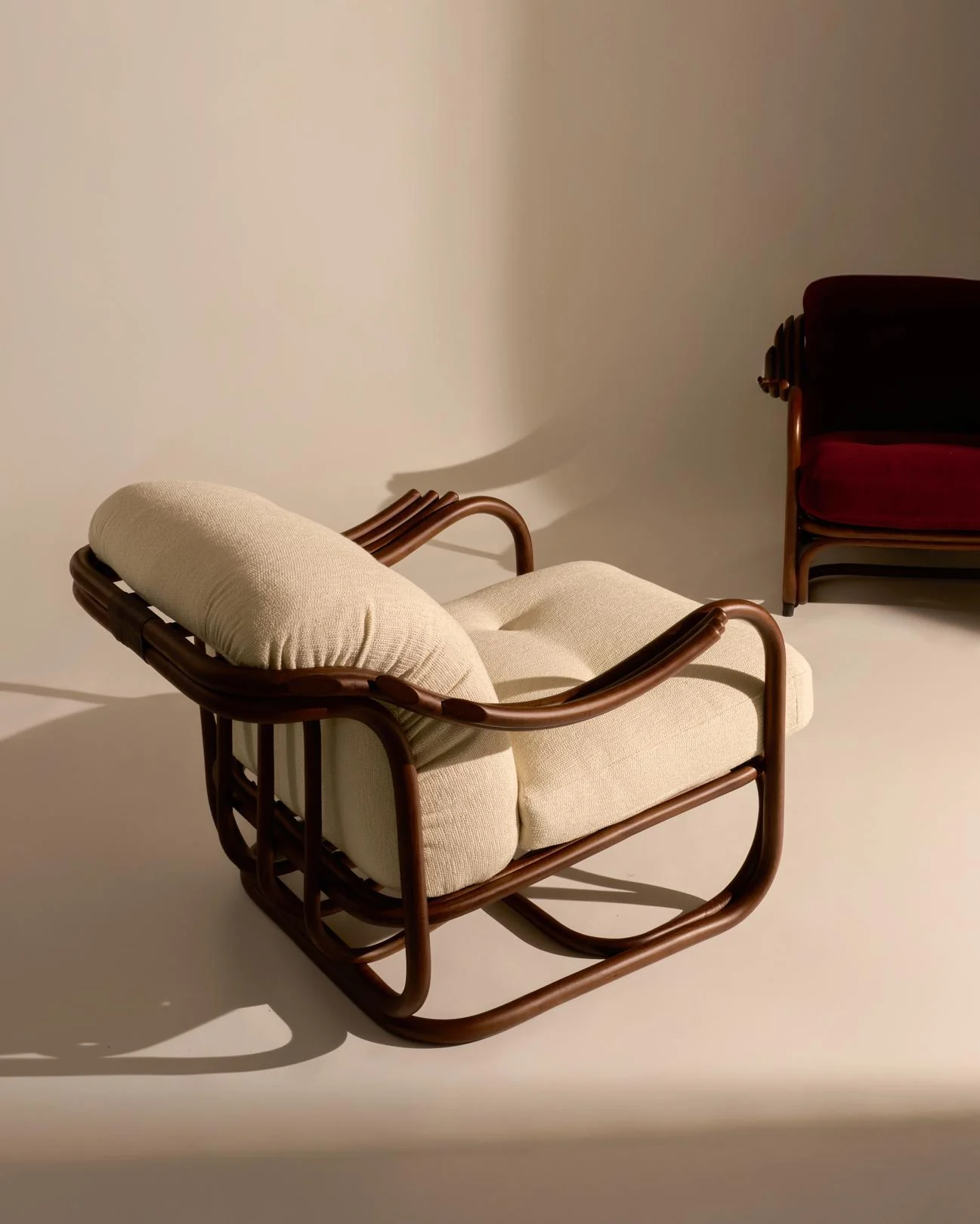Fotel POLTRONA TRIA tapicerowany - Image 12