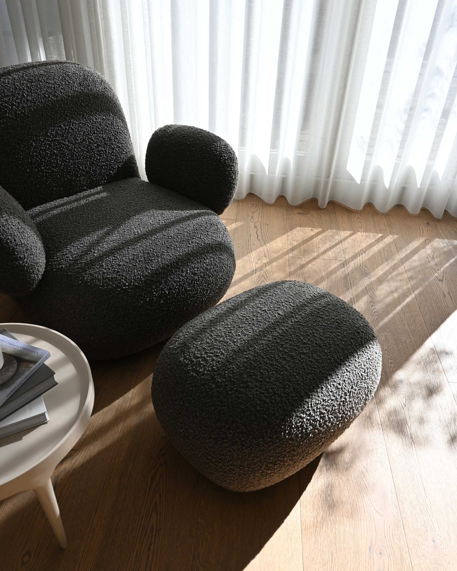 Fotel TOE FLAT szaro-brązowy bouclé - Image 10