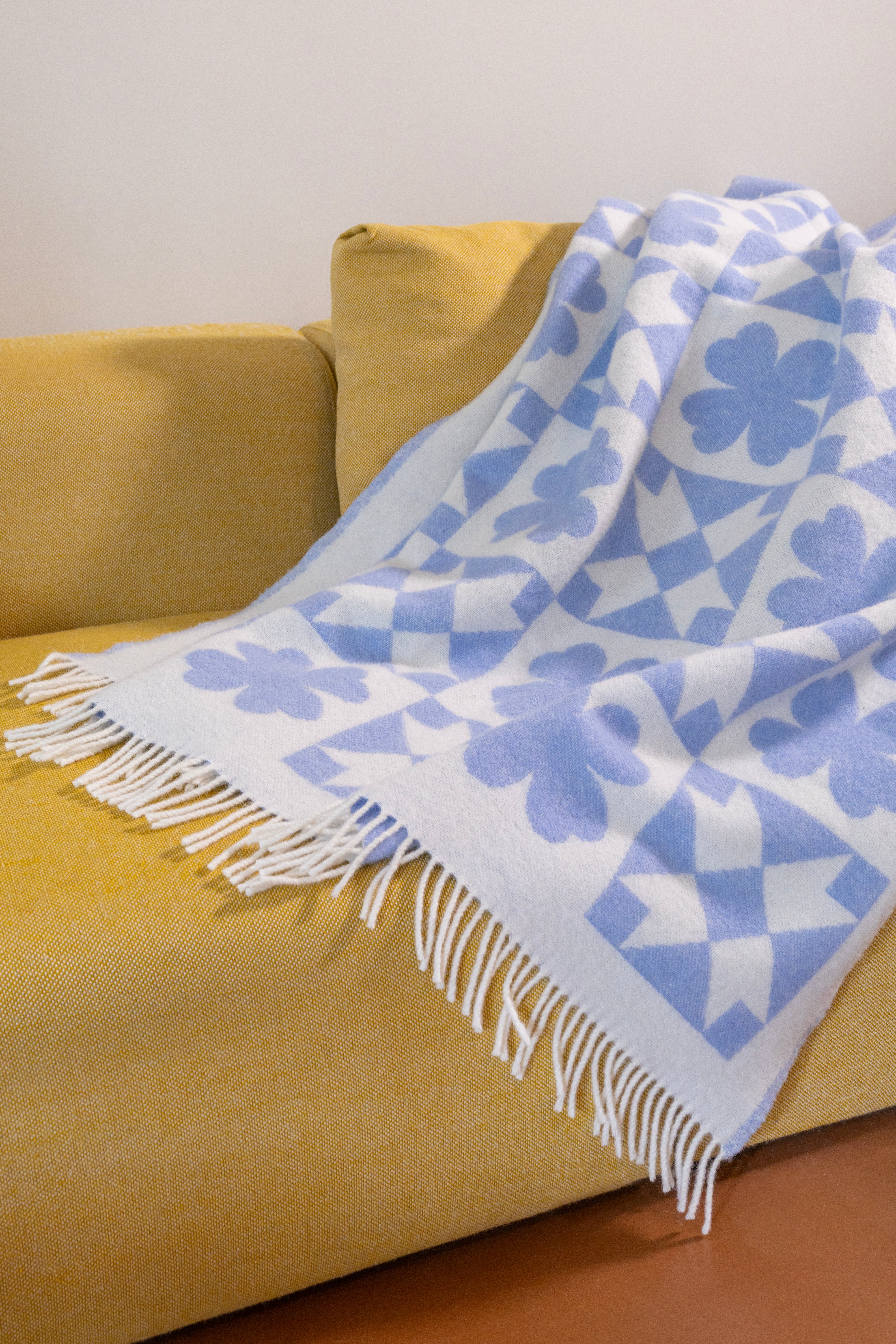 Koc QUILT niebieski z białym - Image 2