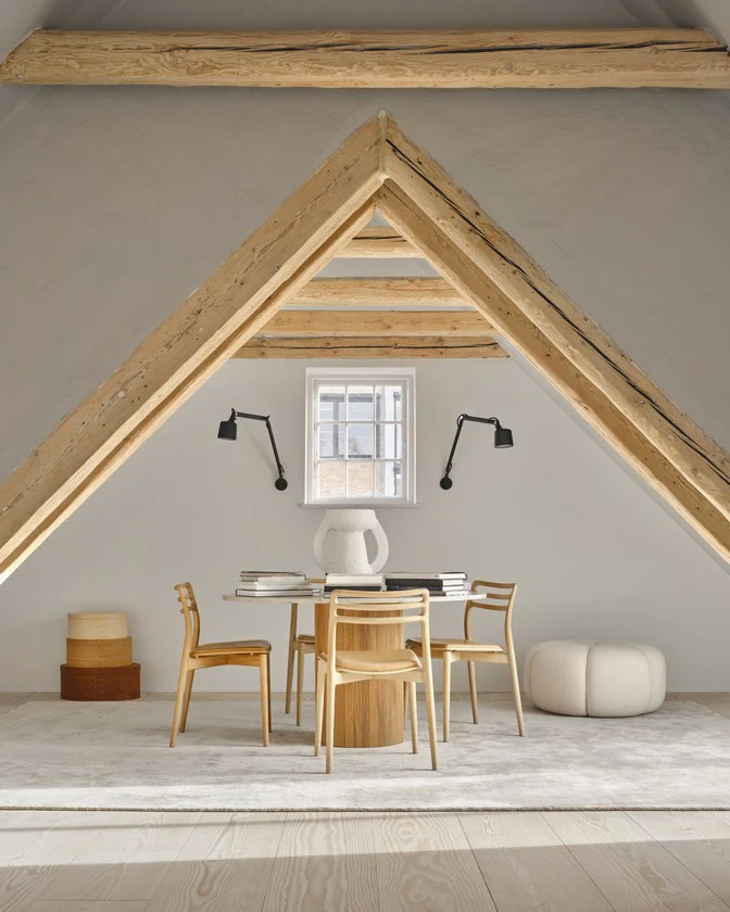 Krzesło CABIN karmelowa skóra z jasną dębową podstawą - Image 14