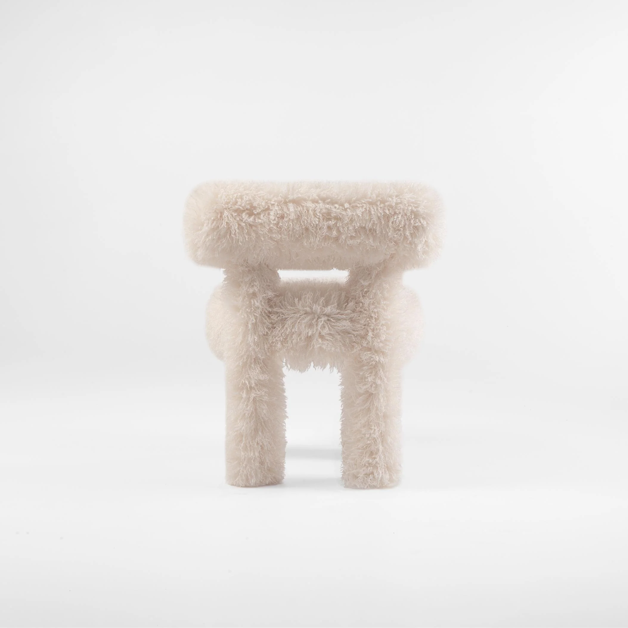 Krzesło GROPIUS CS1 - FLUFFY EDITION sztuczne futerko - Image 7