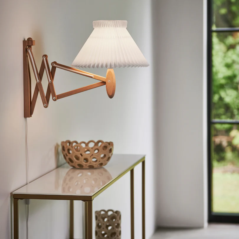 Lampa ścienna MODEL 224 6/17 SAX biały z jasną dębową podstawą - Image 2