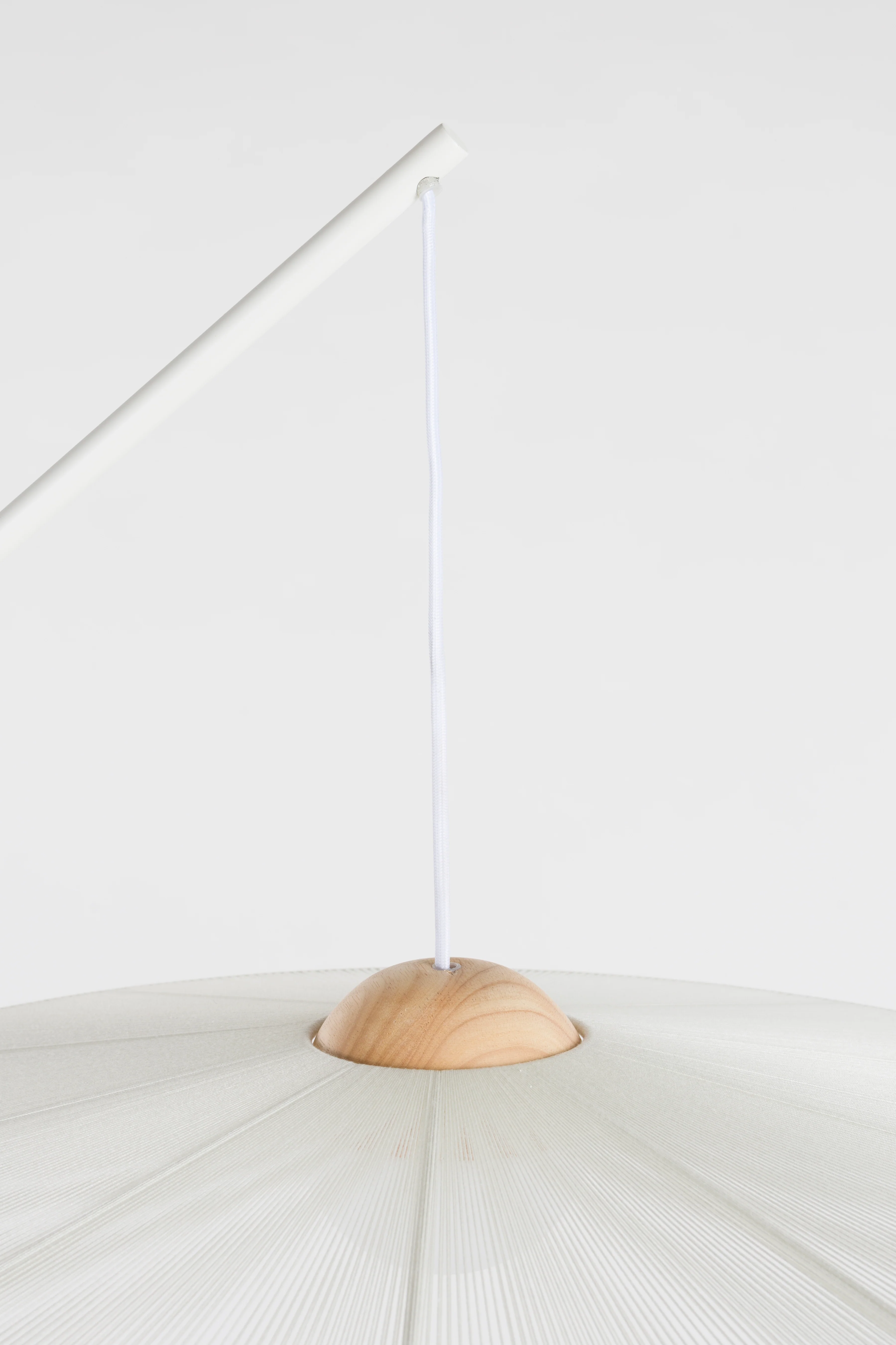 Lampa podłogowa z wysięgnikiem BELLE złamana biel - Image 5
