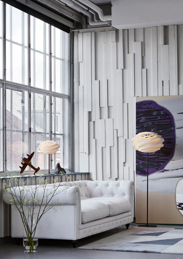 Lampa podłogowa MODEL 331 SWIRL biały z czarną podstawą - Image 8