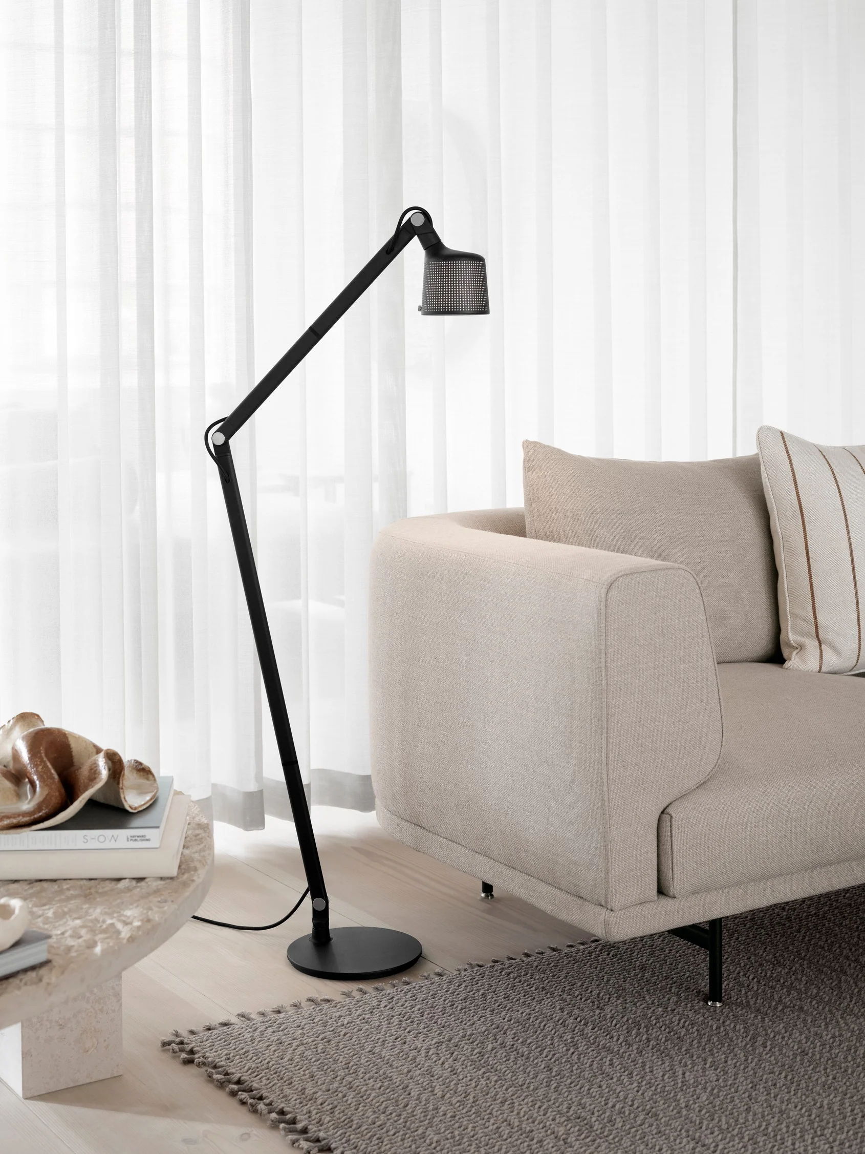 Lampa podłogowa 525 czarny metal - Image 2