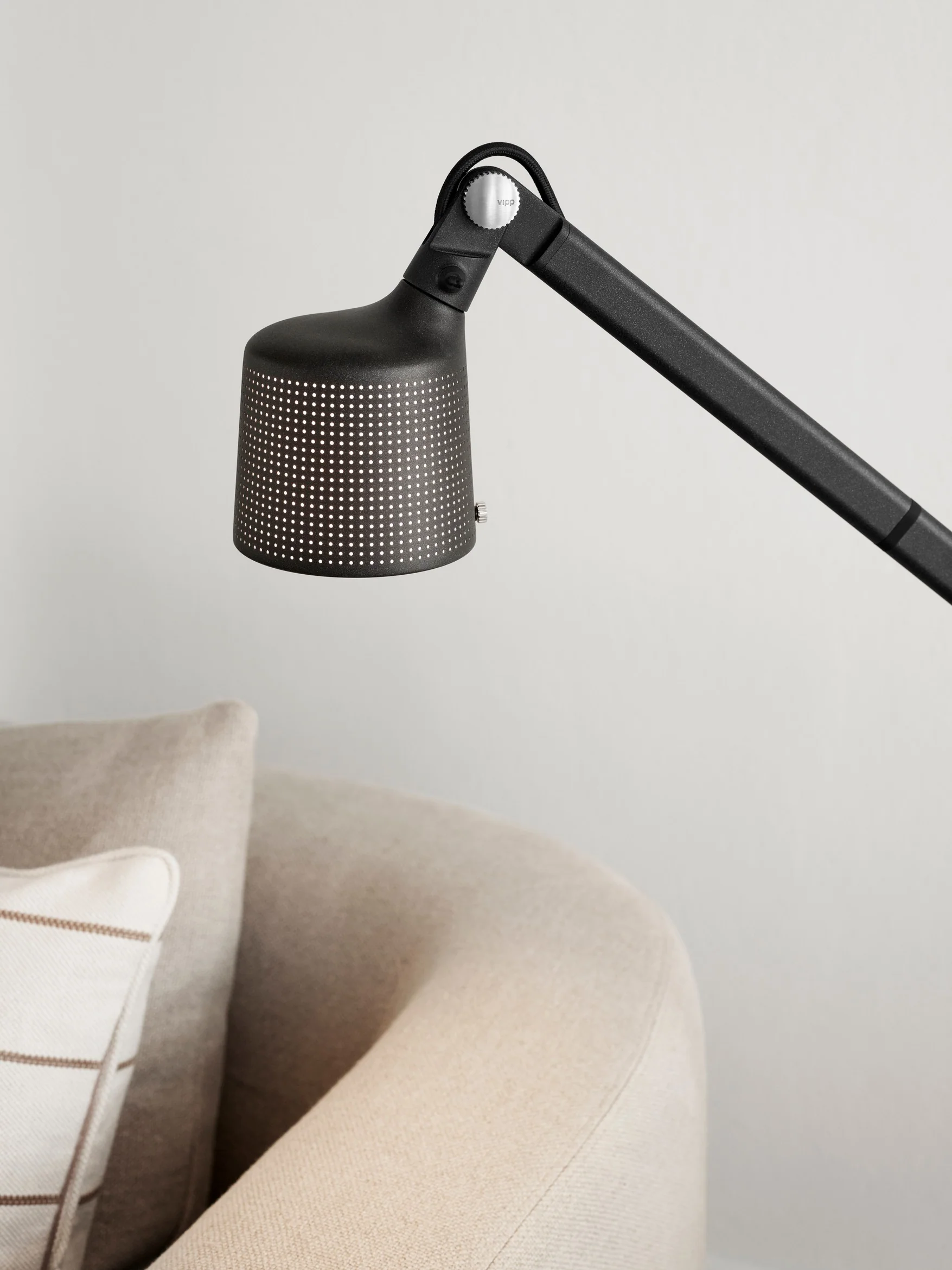 Lampa podłogowa 525 czarny metal - Image 3