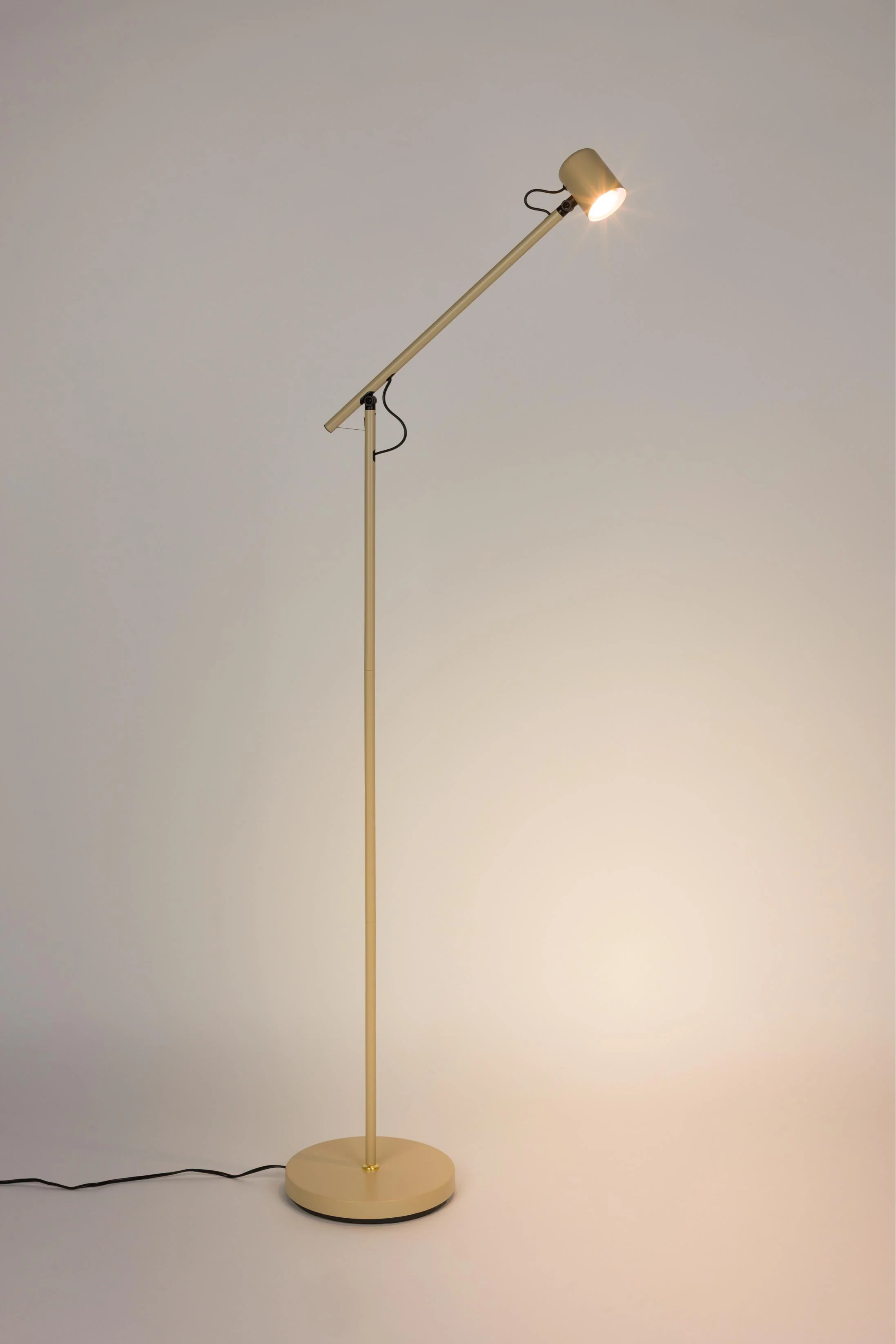 Lampa podłogowa AERO beżowy - Image 6