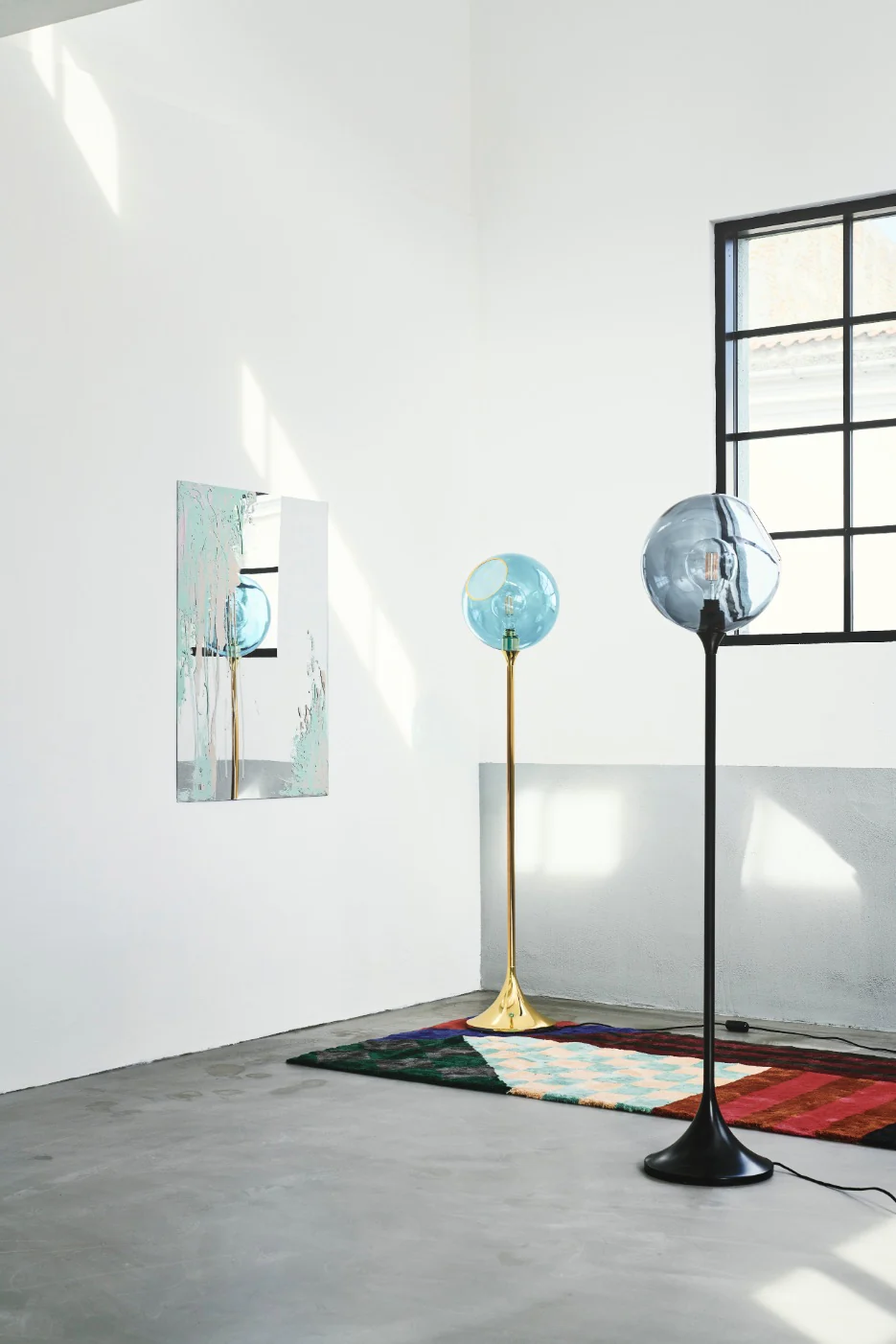 Lampa podłogowa BALLROOM ciemnozielony z czarną podstawą - Image 2