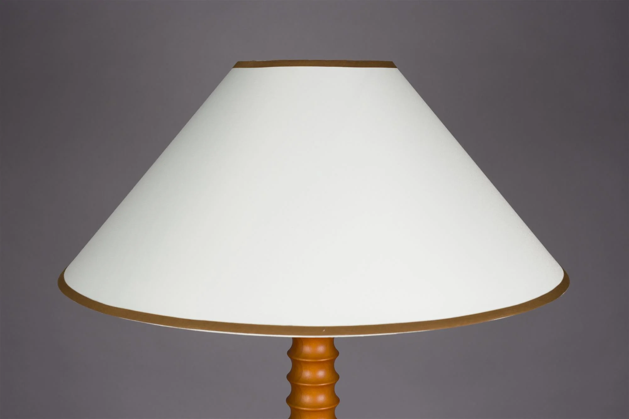 Lampa podłogowa HORACE drewno dębowe z bawełnianym kloszem - Image 9