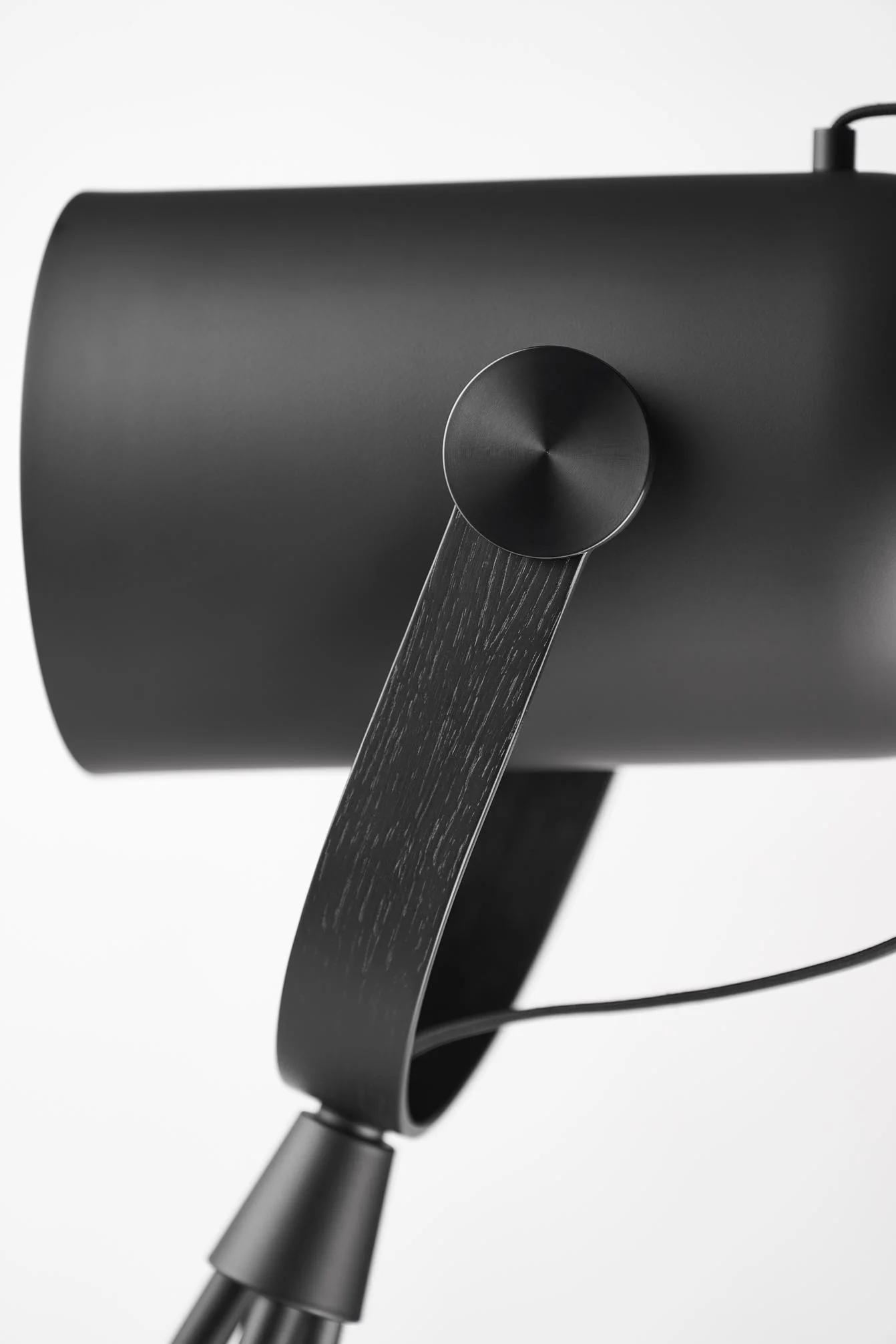 Lampa podłogowa MODEL 362 CARRONADE II czarny - Image 8