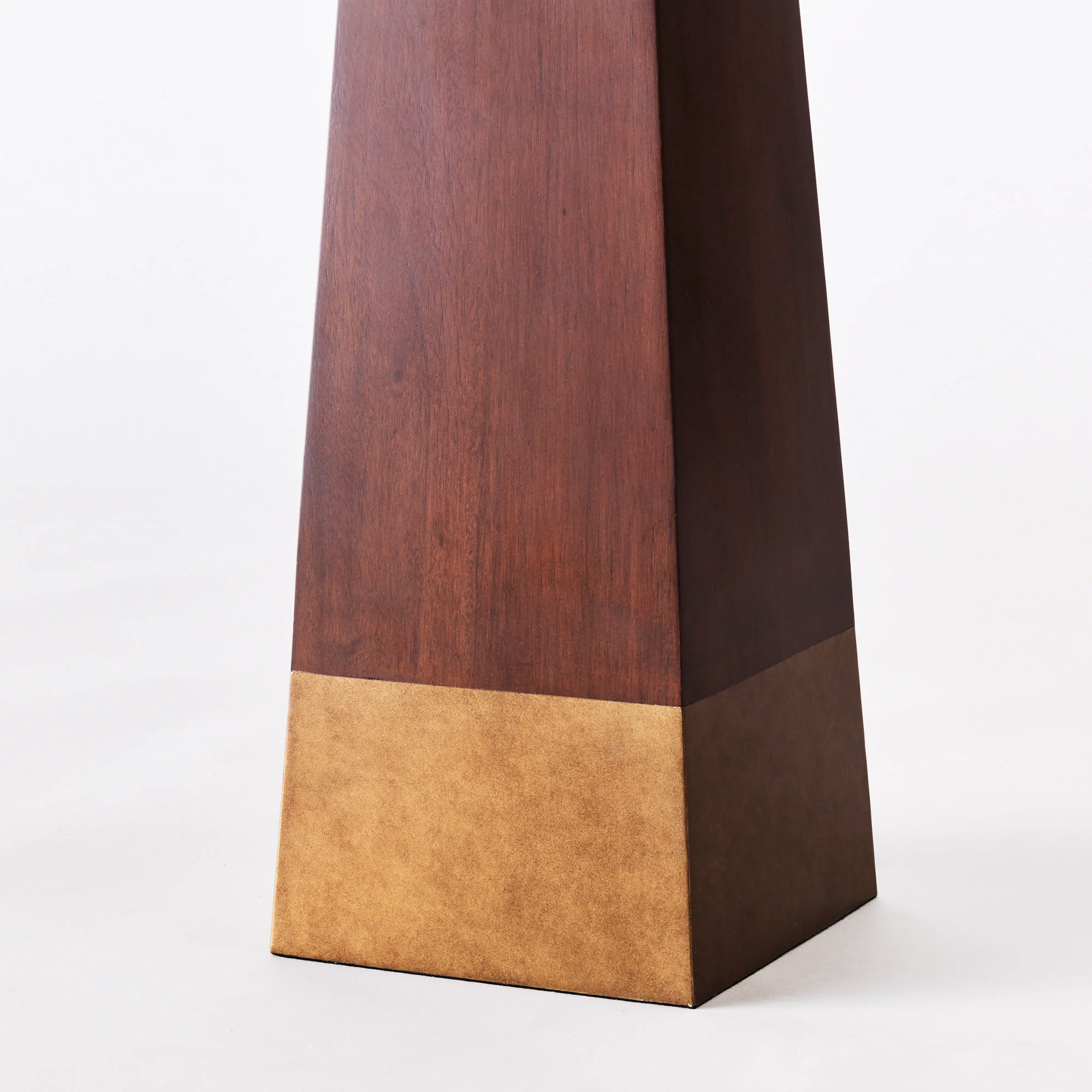 Lampa podłogowa PYRAMID fornir jesionowy - Image 4