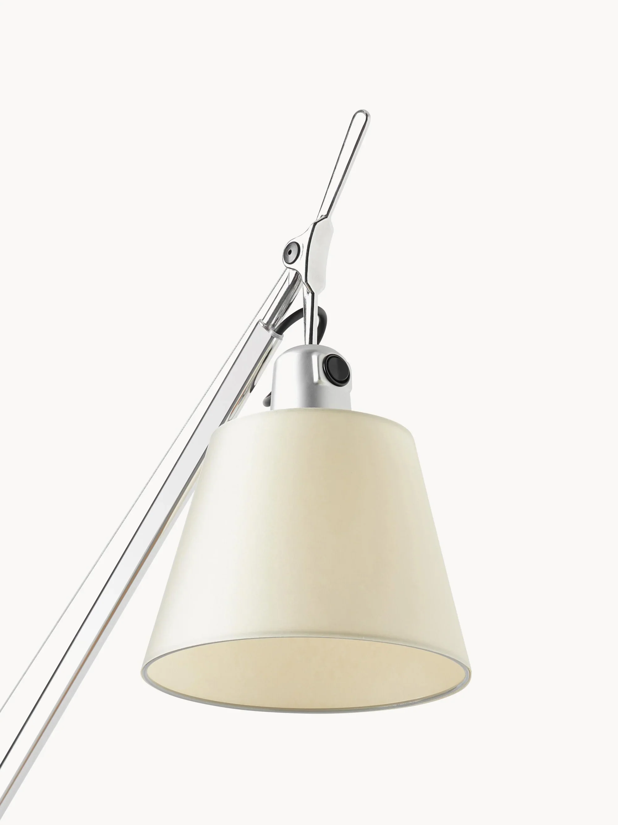 Lampa podłogowa do czytania TOLOMEO BASCULANTE pergaminowy klosz ze srebrną podstawą - Image 5