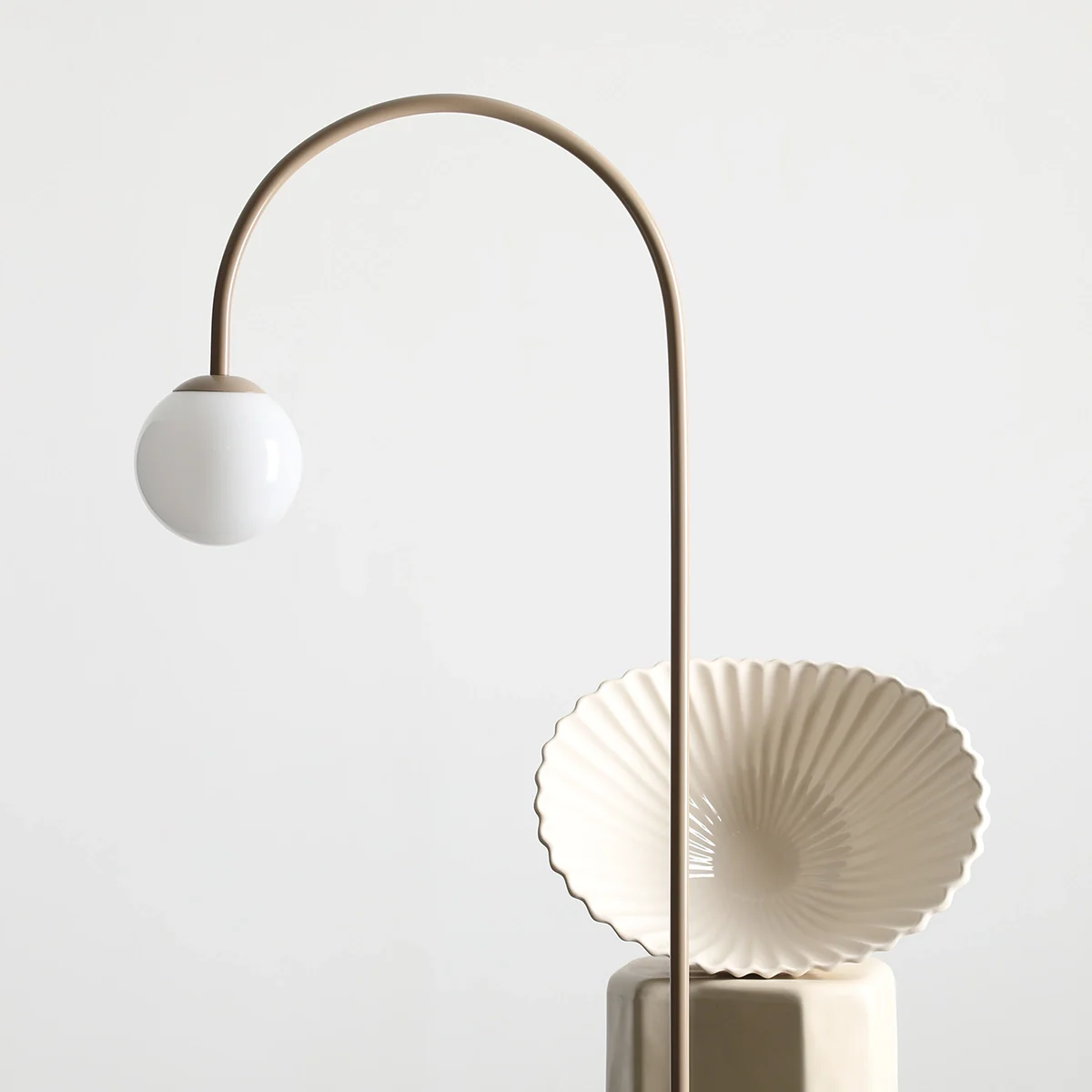 Lampa podłogowa UNA beżowy - Image 2