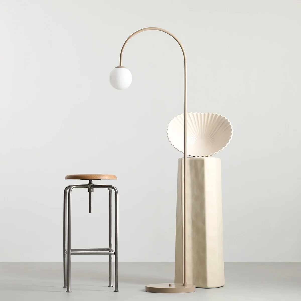 Lampa podłogowa UNA beżowy - Image 5