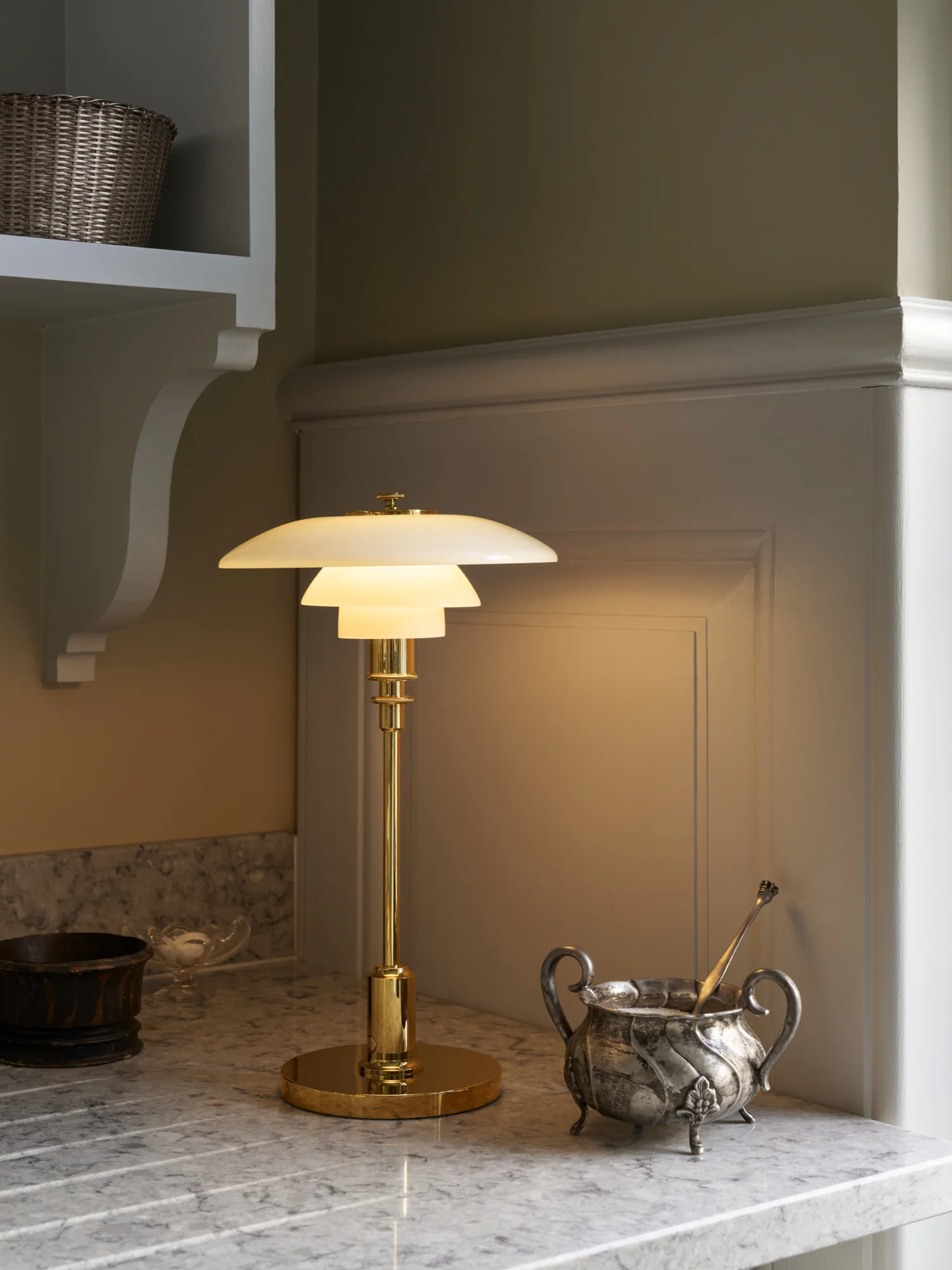 Lampa przenośna PH 2/1 biały z mosiężną podstawą - Image 9