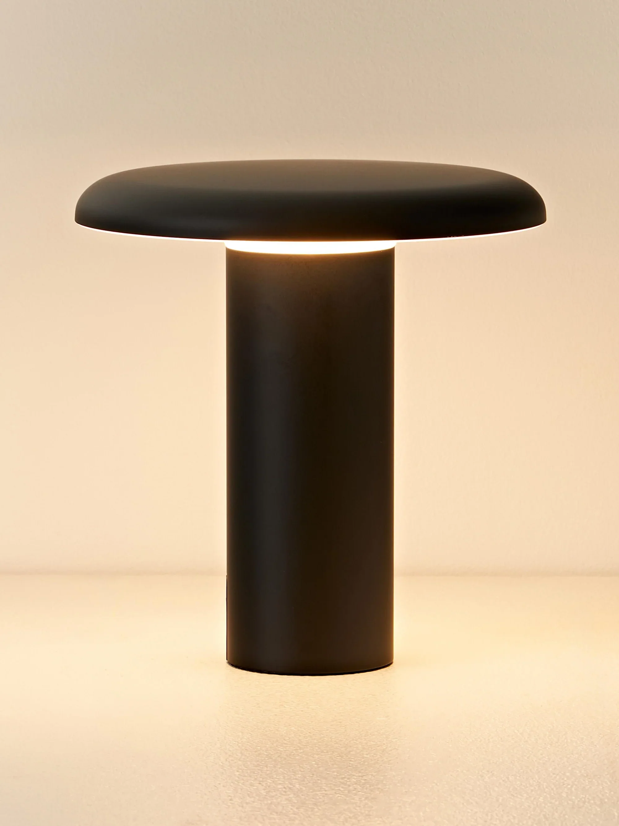 Lampa przenośna TAKKU lakierowany czarny - Image 8