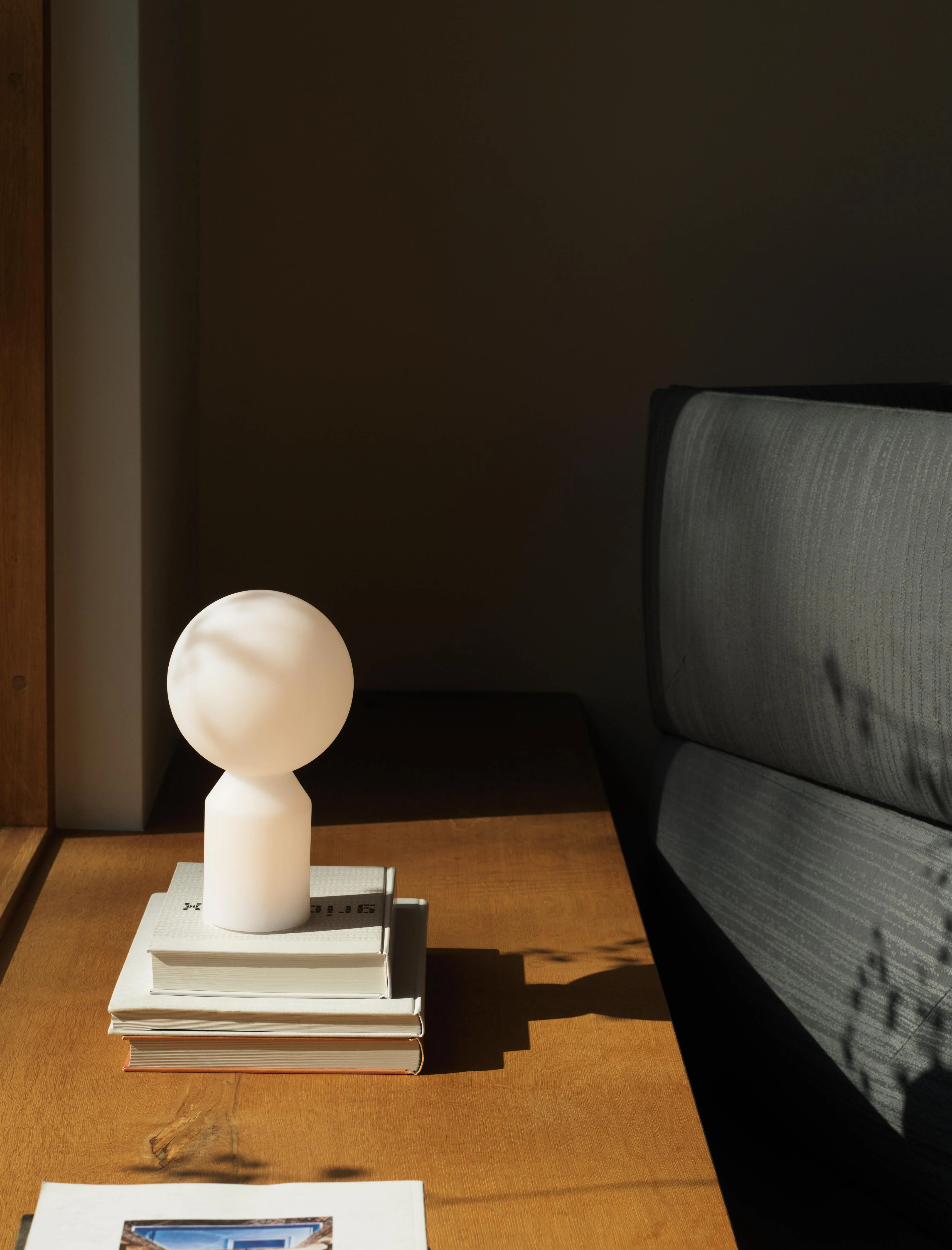 Lampa przenośna YO biały - Image 19