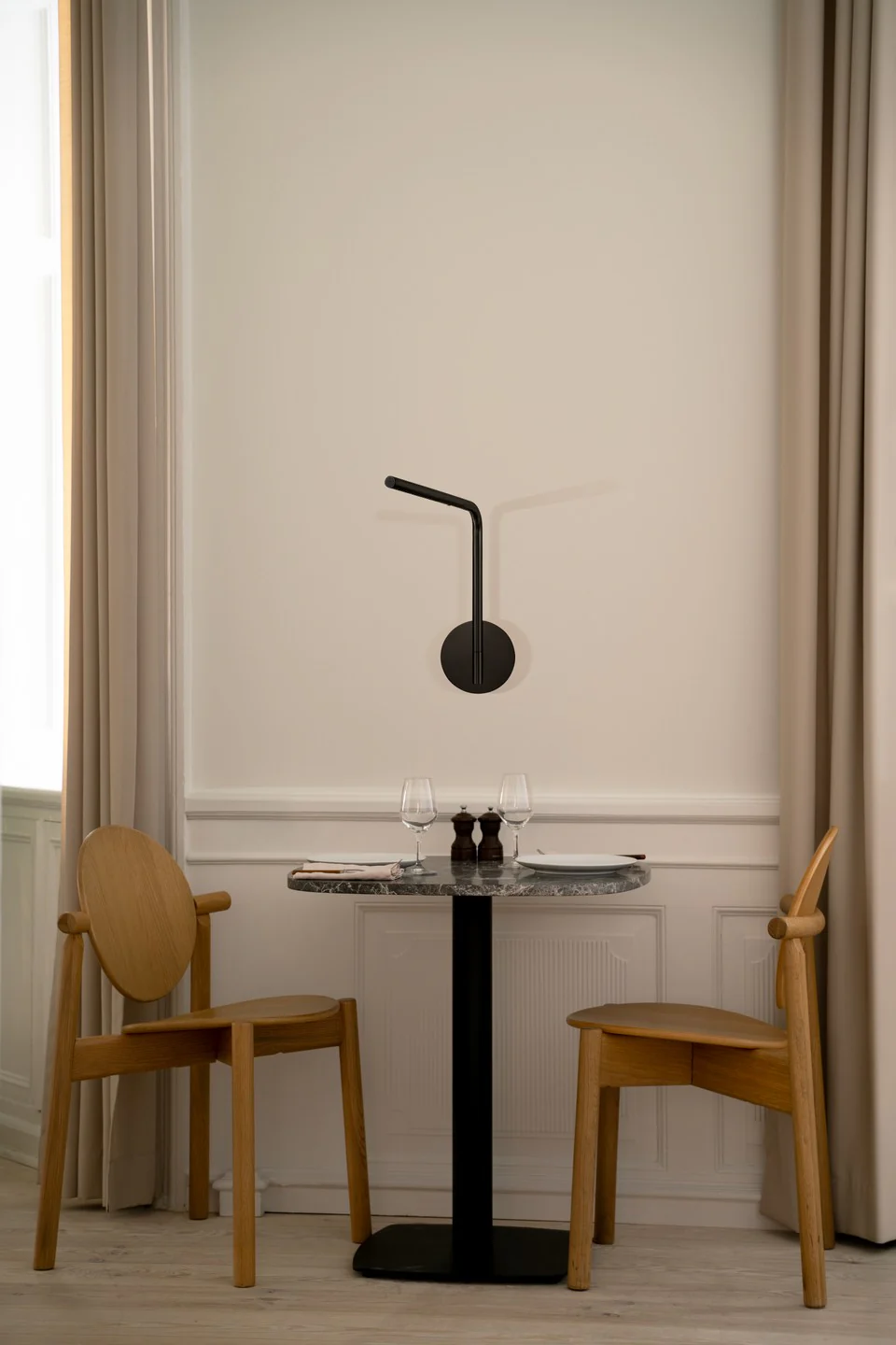 Lampa ścienna regulowana OMNI PIVOT czarny - Image 3