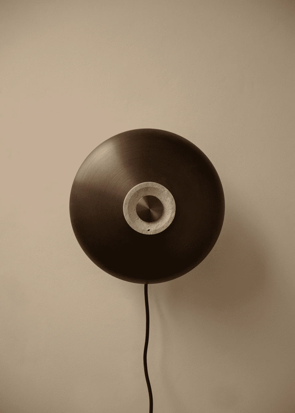 Lampa ścienna REVERSE brązowe aluminium - Image 10