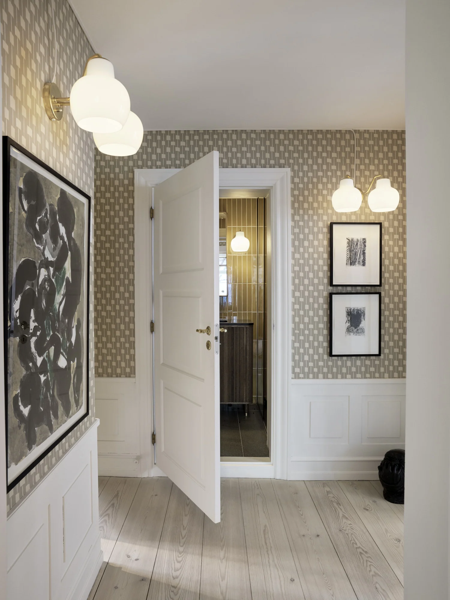 Lampa ścienna VL RING CROWN 2 biały z mosiężną podstawą - Image 2