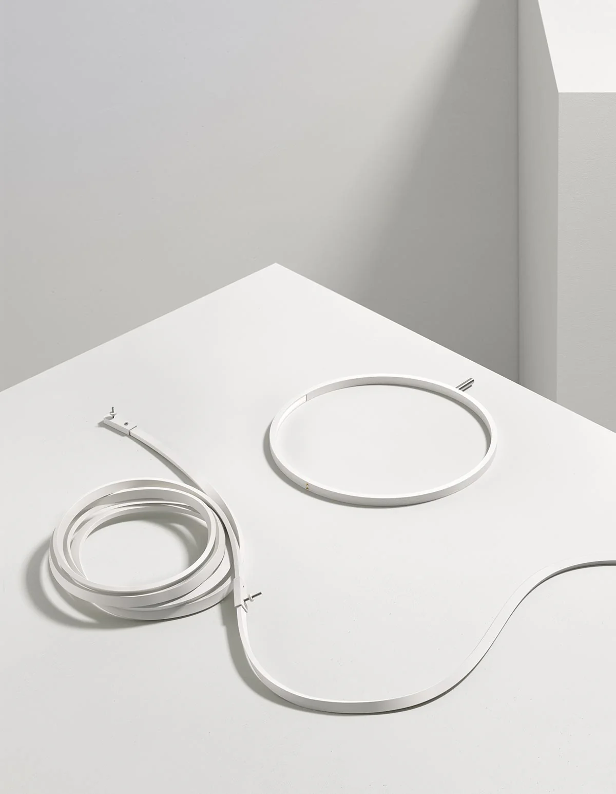 Lampa ścienna WIRERING szary z białym - Image 4