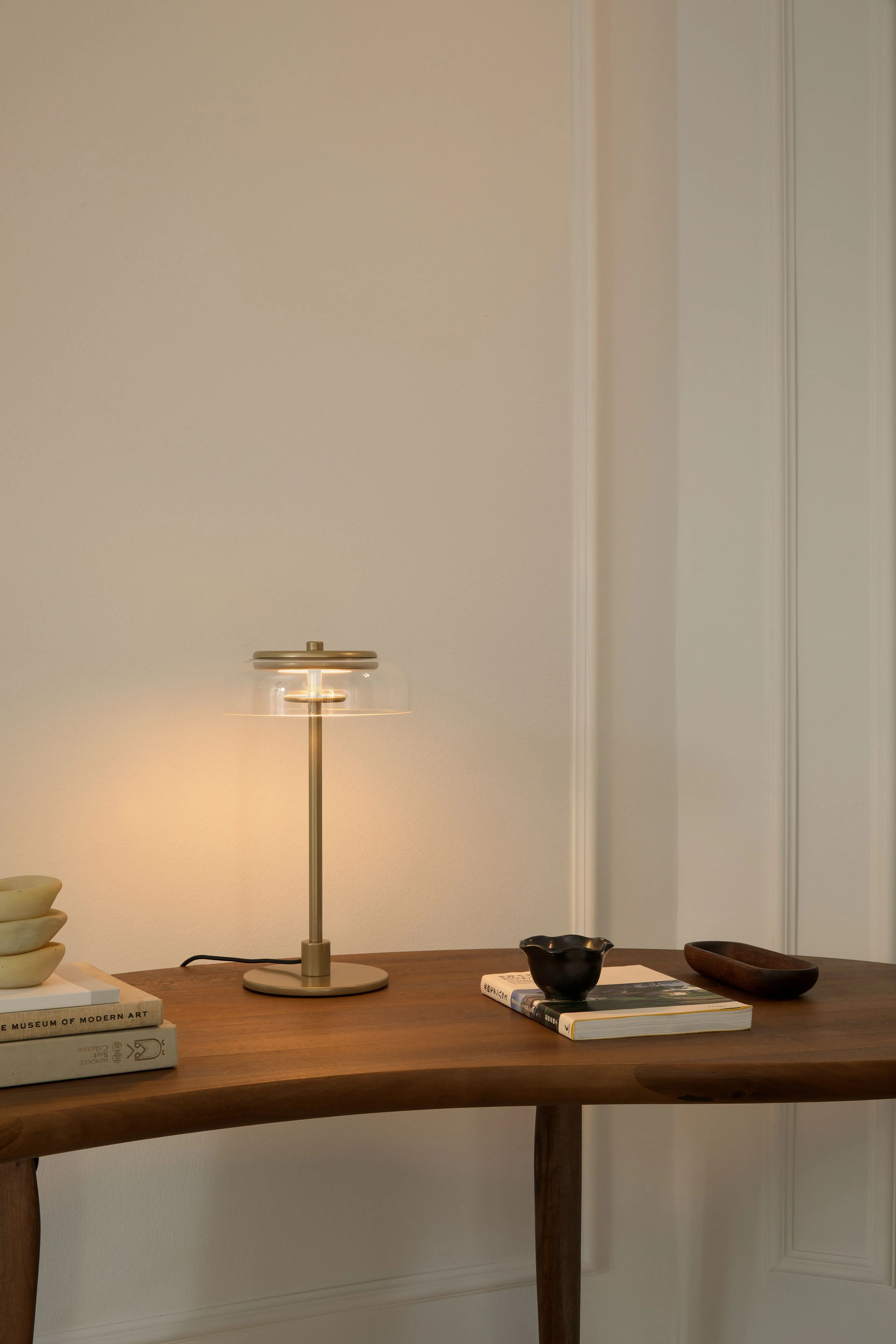 Lampa stołowa BLOSSI złoty z transparentnym szkłem - Image 5