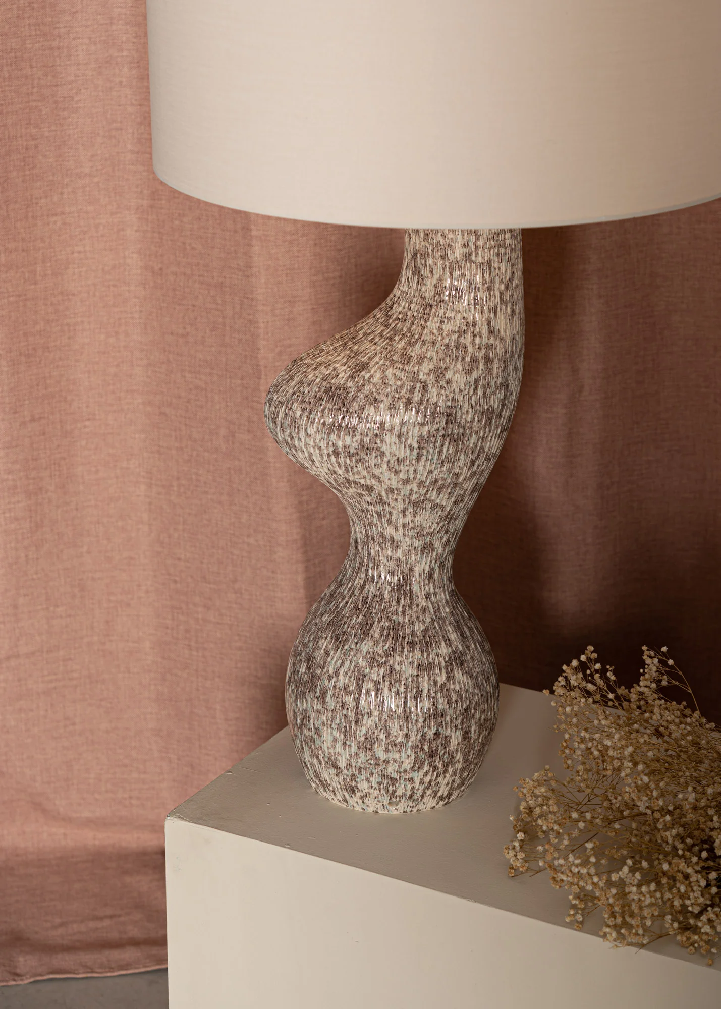 Lampa stołowa VENUSO beżowy z ceramiką - Image 3