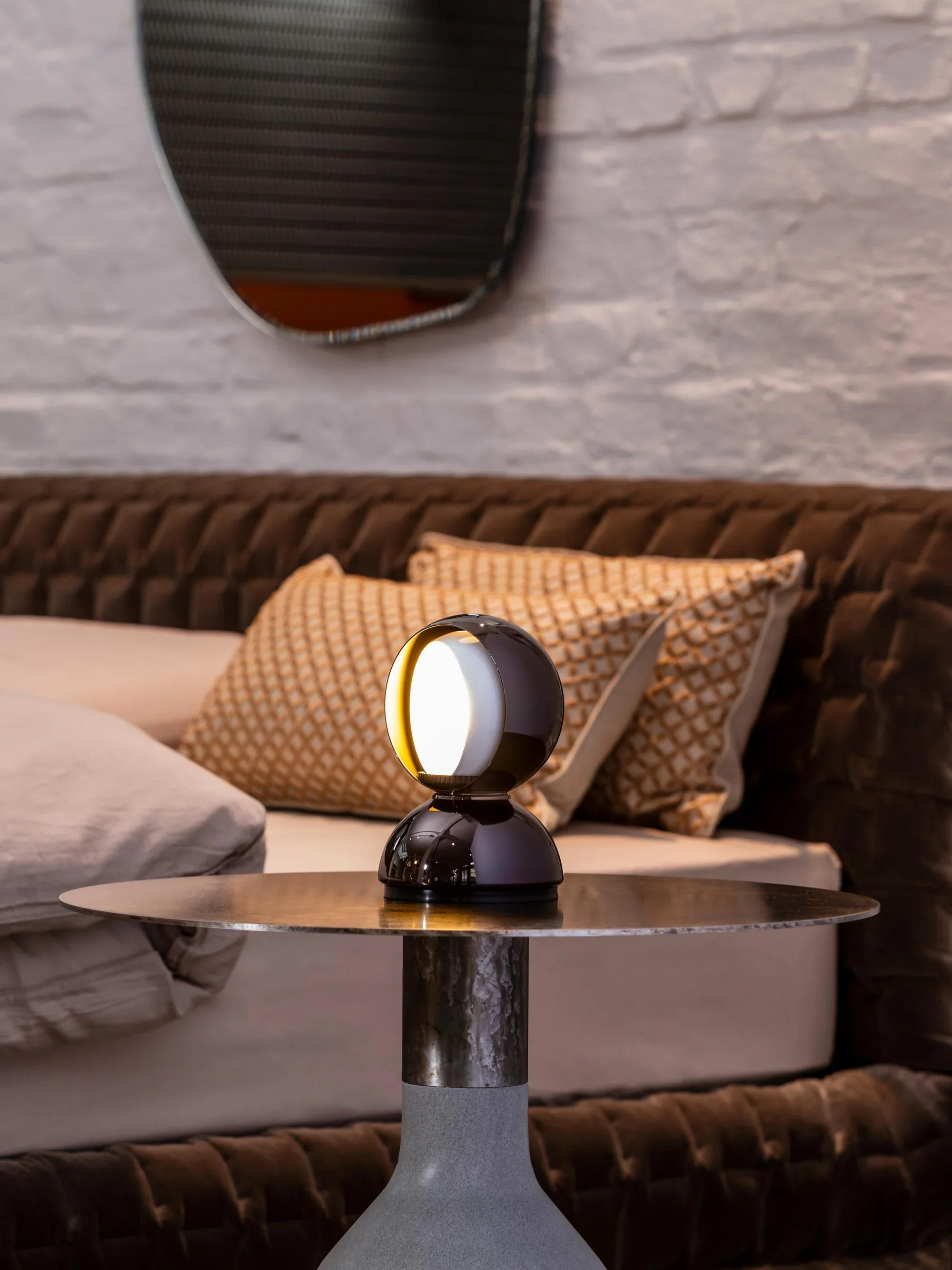 Lampa stołowa ECLISSE czarny - Image 4