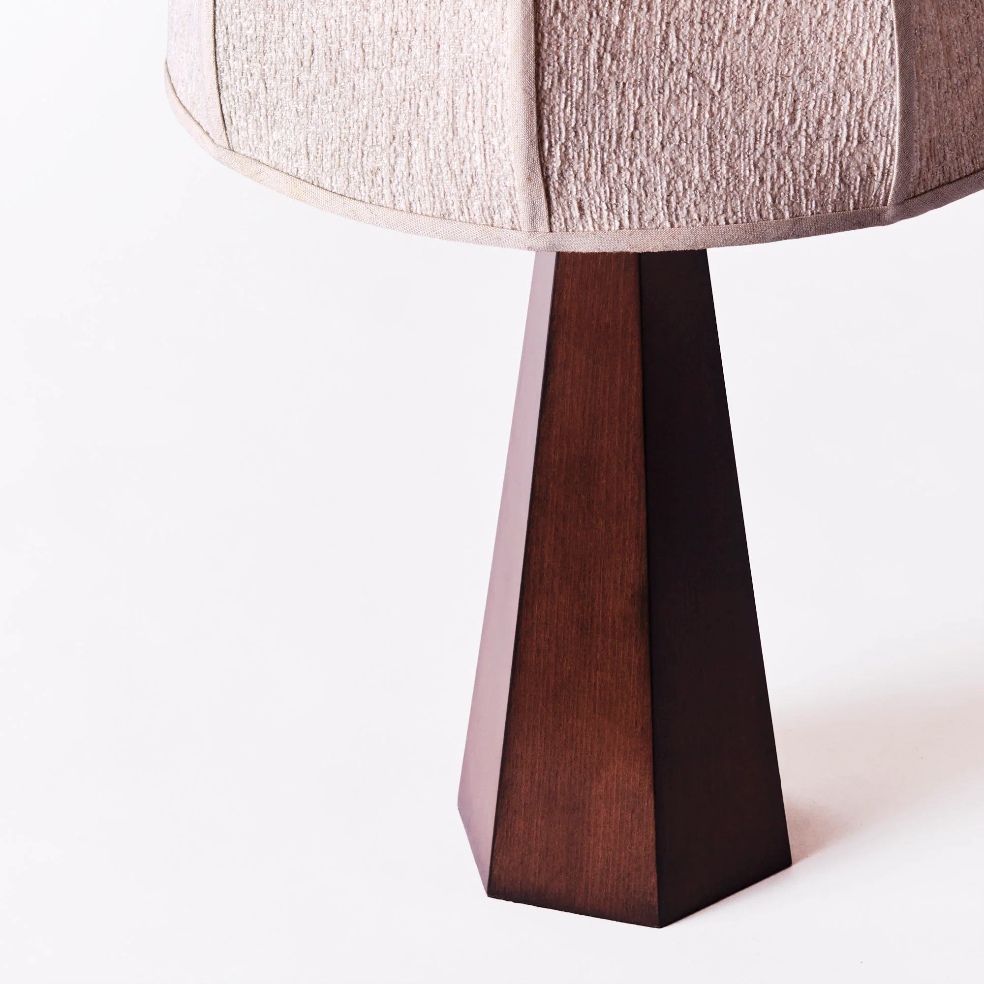 Lampa stołowa HEXAGON fornir jesionowy - Image 6