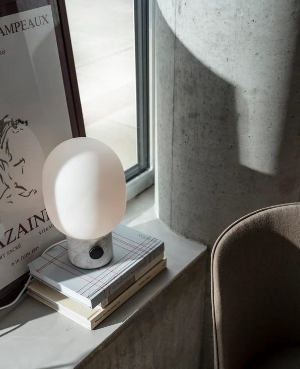Lampa stołowa JWDA dmuchane szkło z betonową podstawą - Image 3