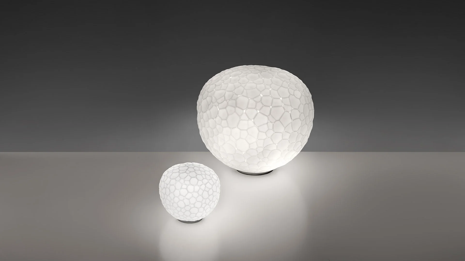 Lampa stołowa METEORITE biały - Image 7