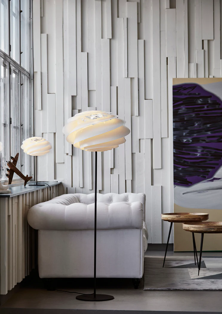 Lampa stołowa MODEL 331 SWIRL biały z czarną podstawą - Image 2