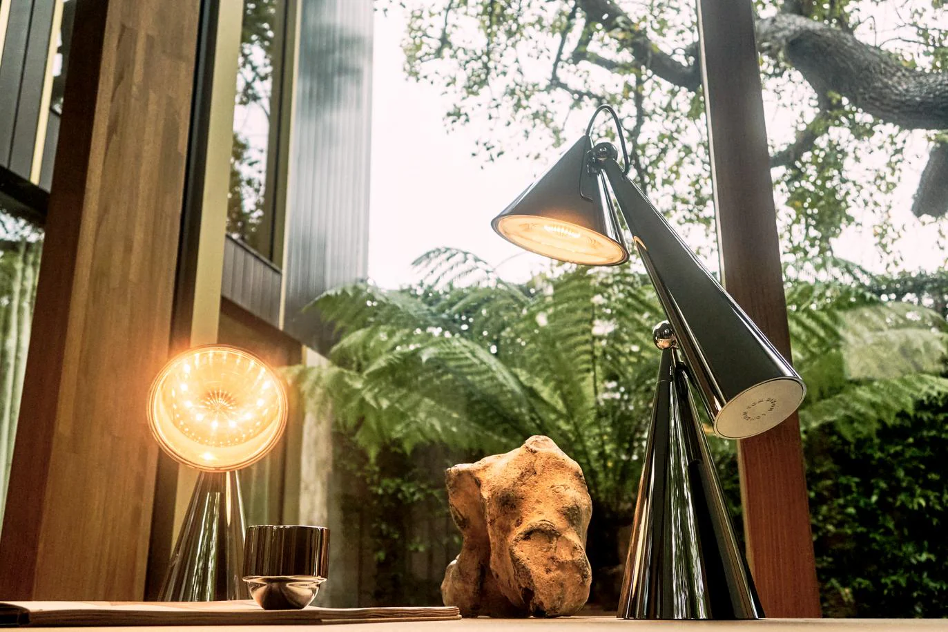 Lampa stołowa POSE szary - Image 8