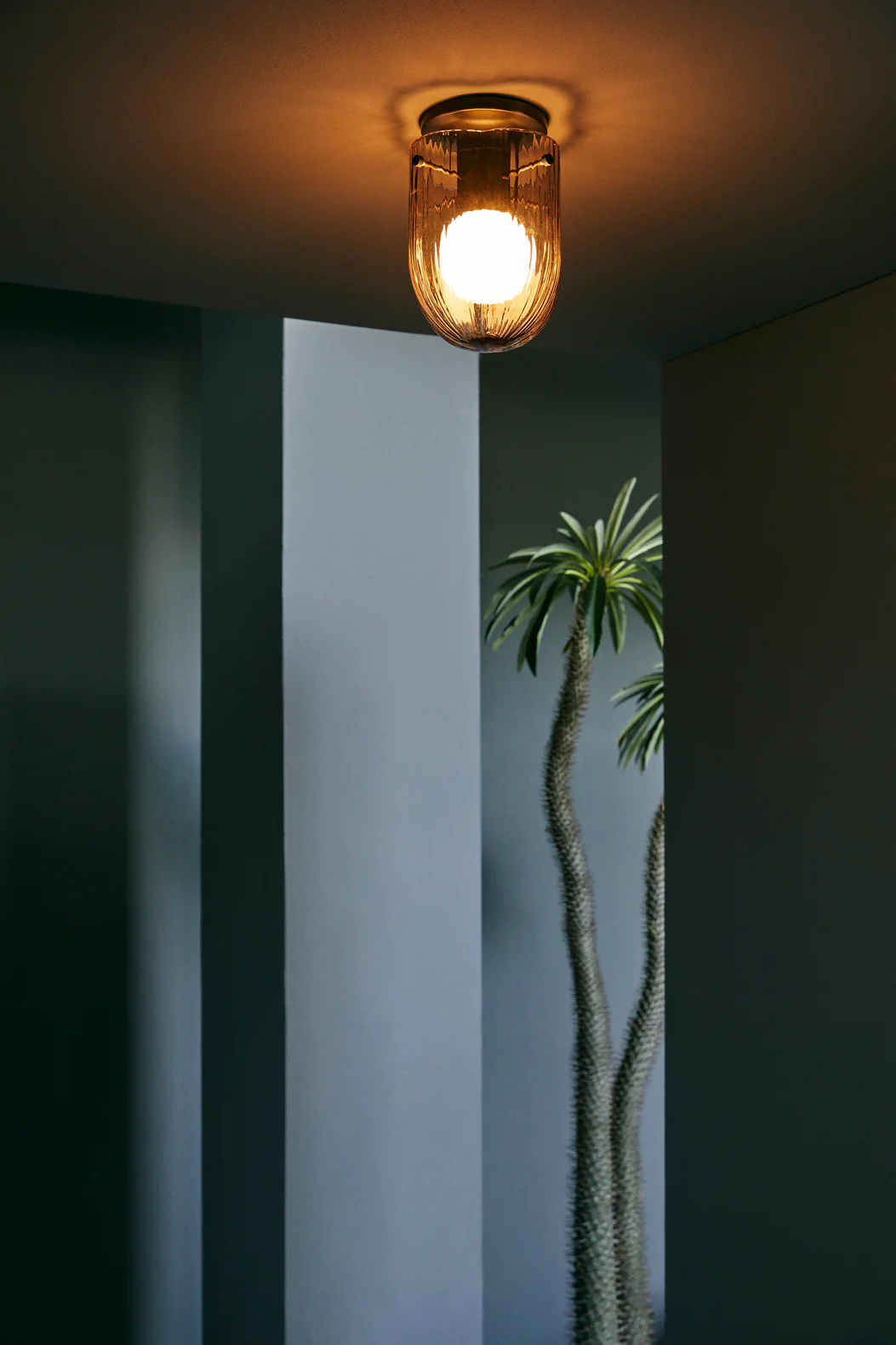 Lampa sufitowa SEINE różowe szkło - Image 2