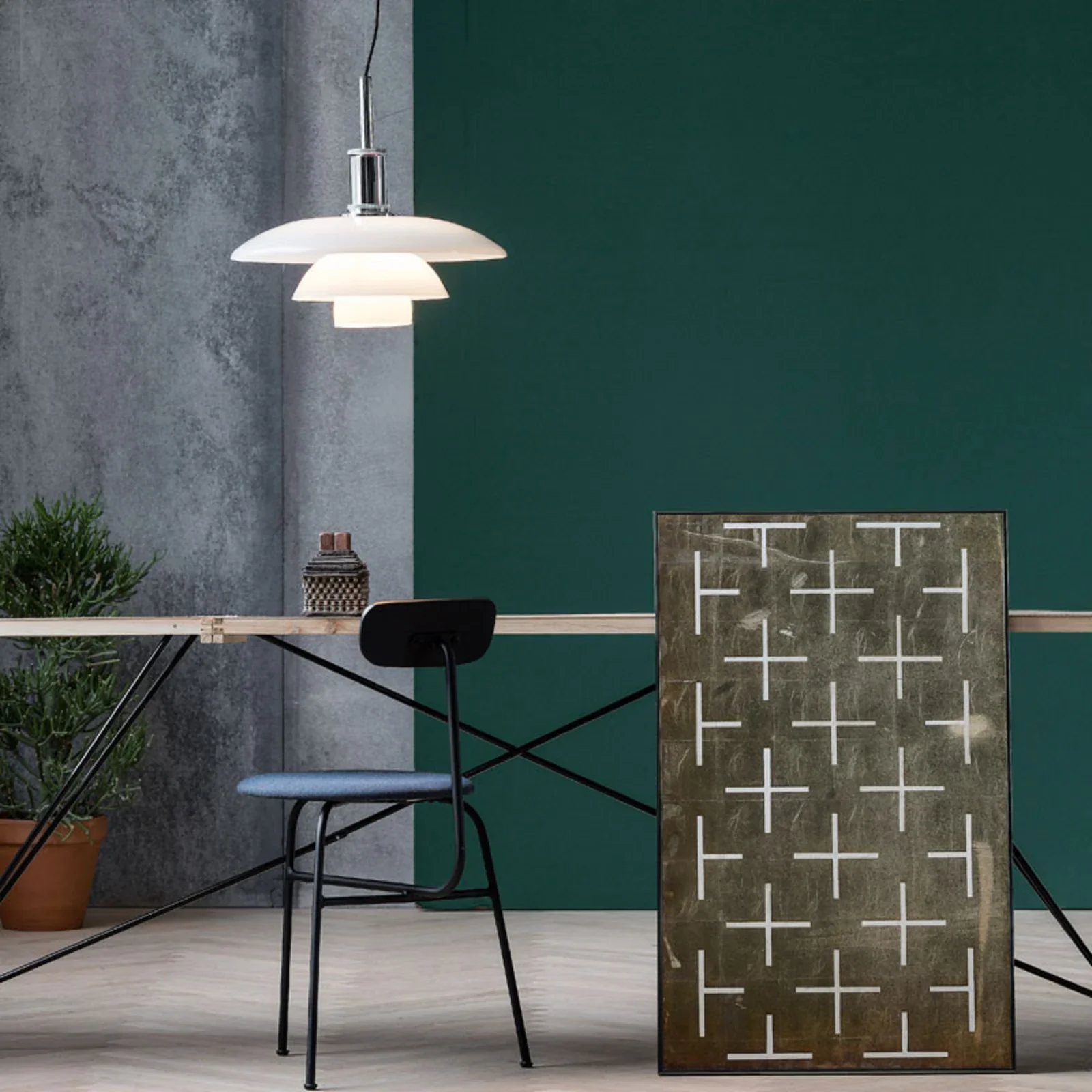 Lampa wisząca PH 3½-3 biały z mosiężnym wykończeniem - Image 2