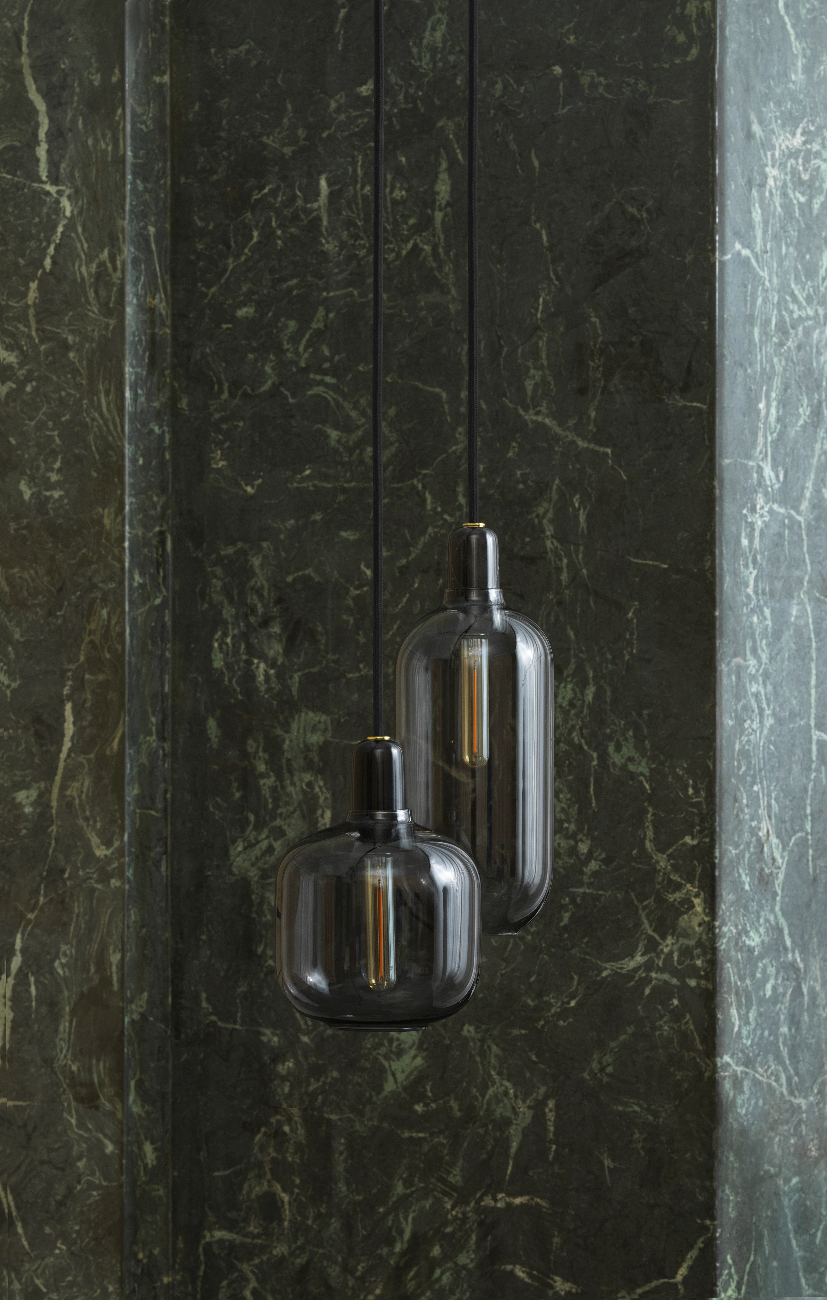 Lampa wisząca AMP szkło dymione z czarnym marmurem - Image 7