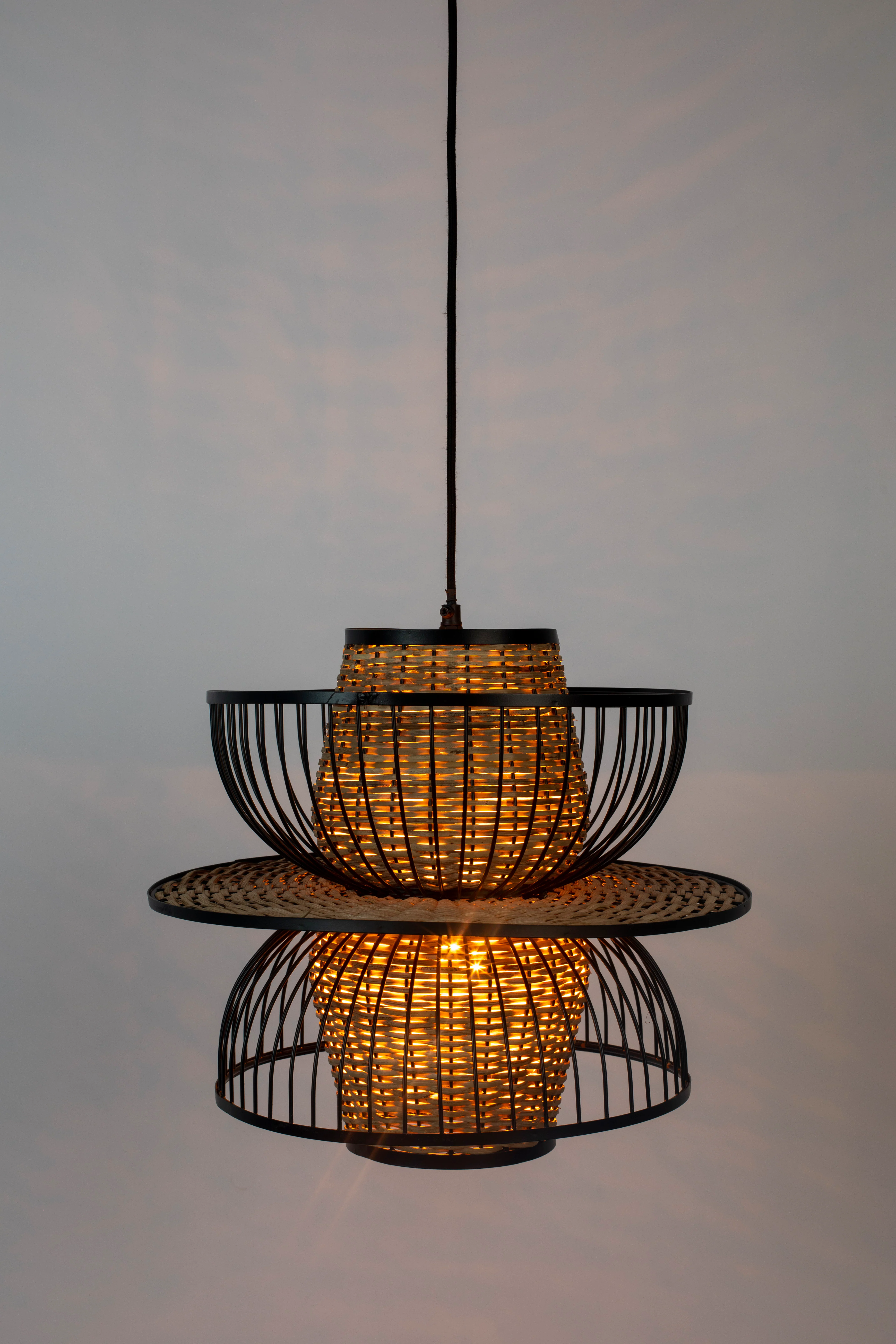 Lampa wisząca CARMEN czarny z naturalnym wykończeniem - Image 4