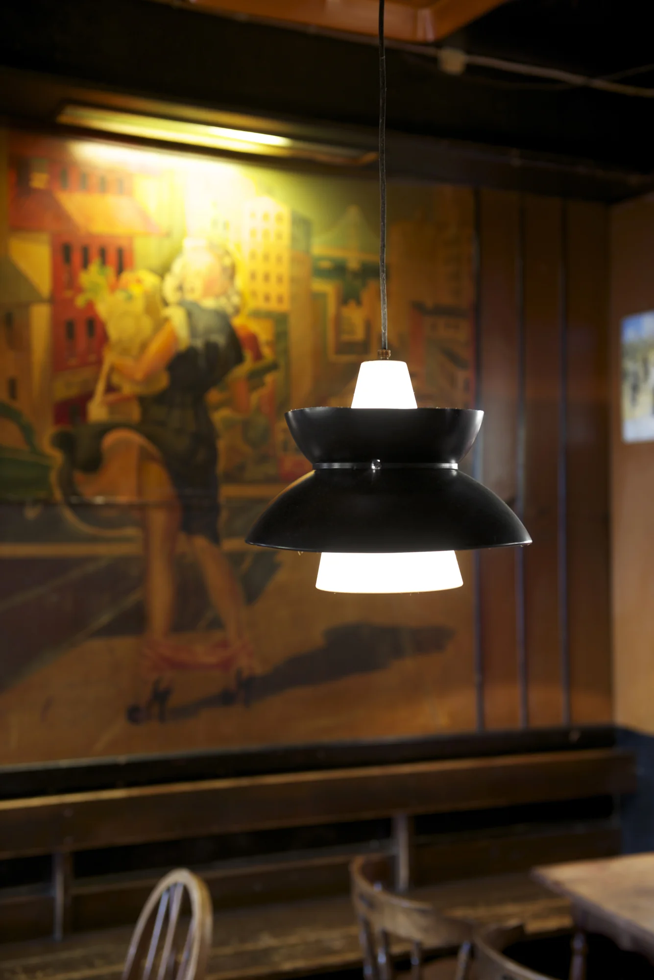Lampa wisząca DOO-WOP biały z ciemnoszarym wykończeniem - Image 7