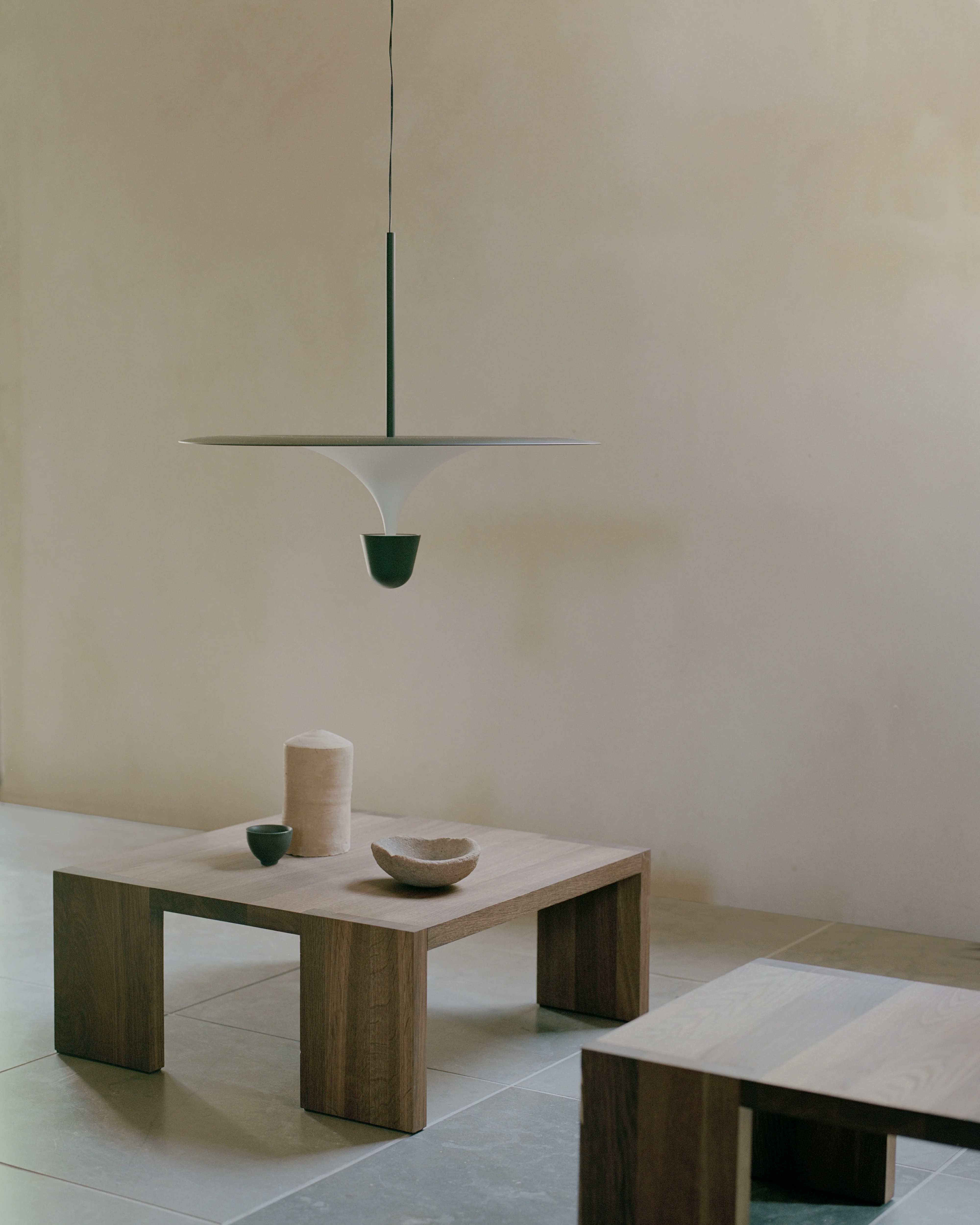 Lampa wisząca KANTARELL czarny z białym wykończeniem - Image 4