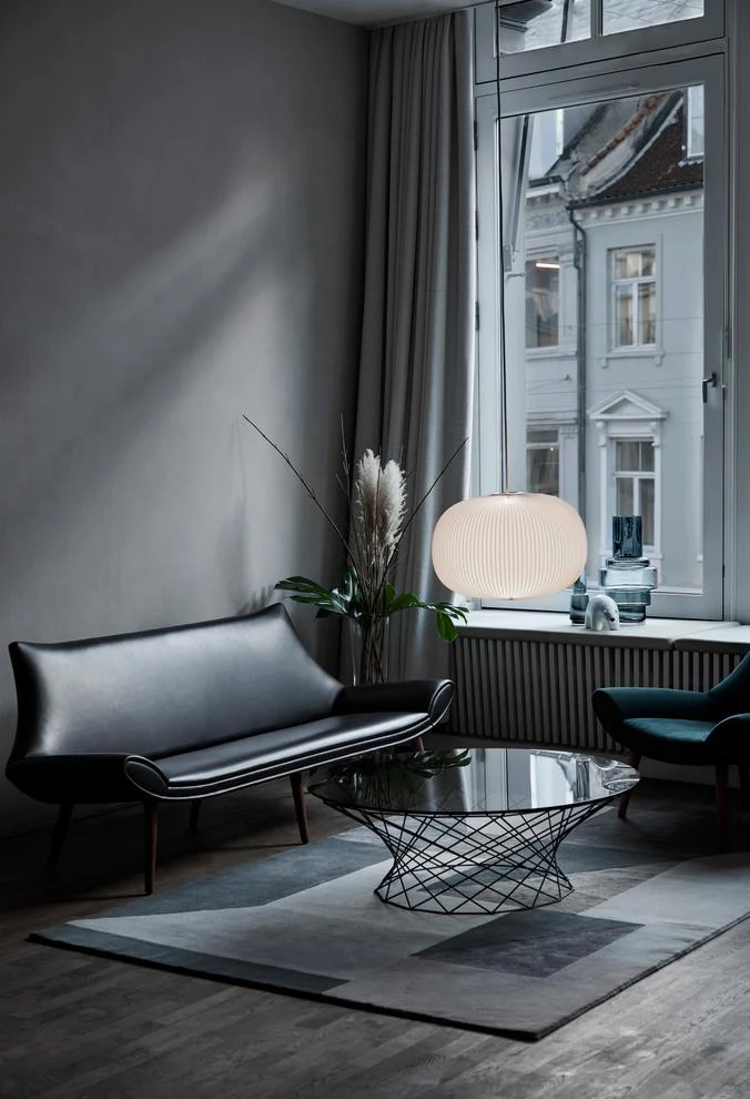 Lampa wisząca MODEL 132 LAMELLA 1 biały ze złotym wykończeniem - Image 9