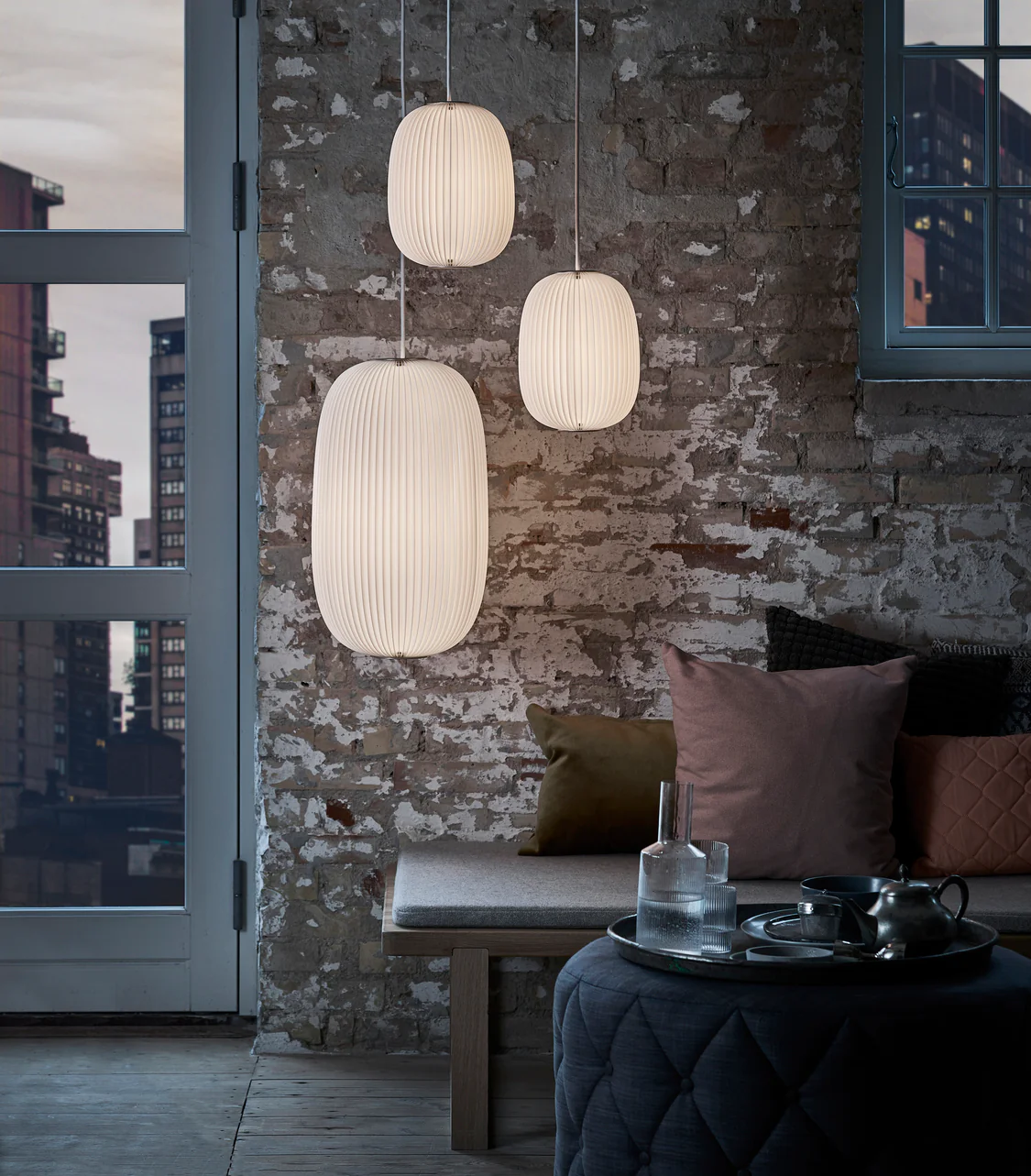 Lampa wisząca MODEL 133 LAMELLA 2 biały ze złotym wykończeniem - Image 6