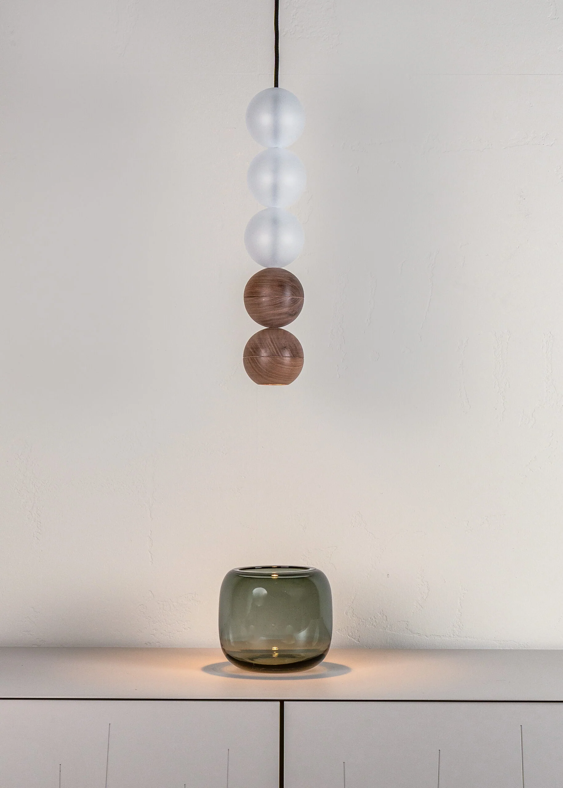 Lampa wisząca WOODOO GLASS lite drewno orzechowe - Image 7