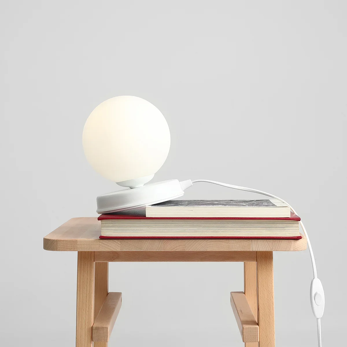 Lampa stołowa BALL biały - Image 7
