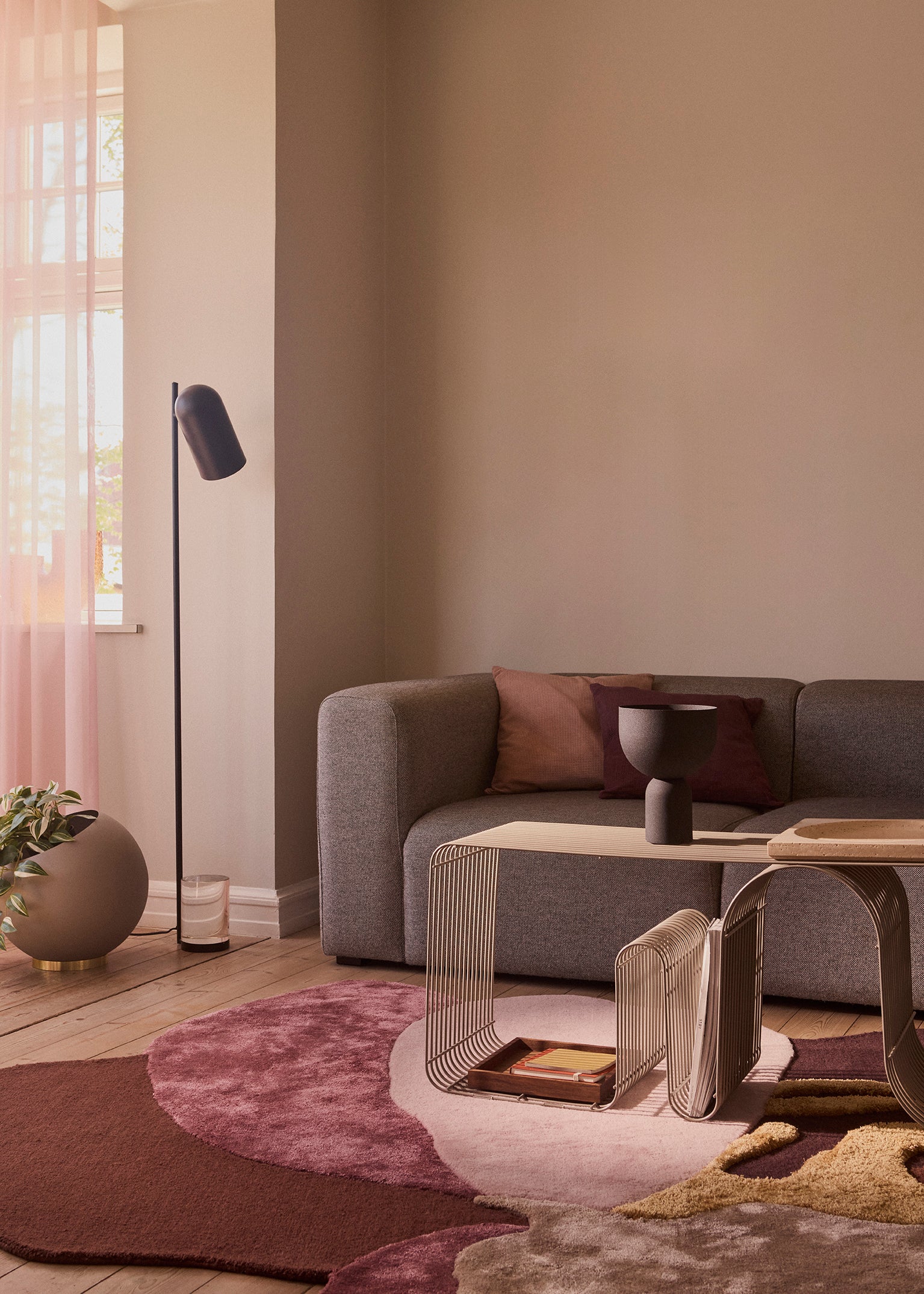Ławka CURVA taupe - Image 2